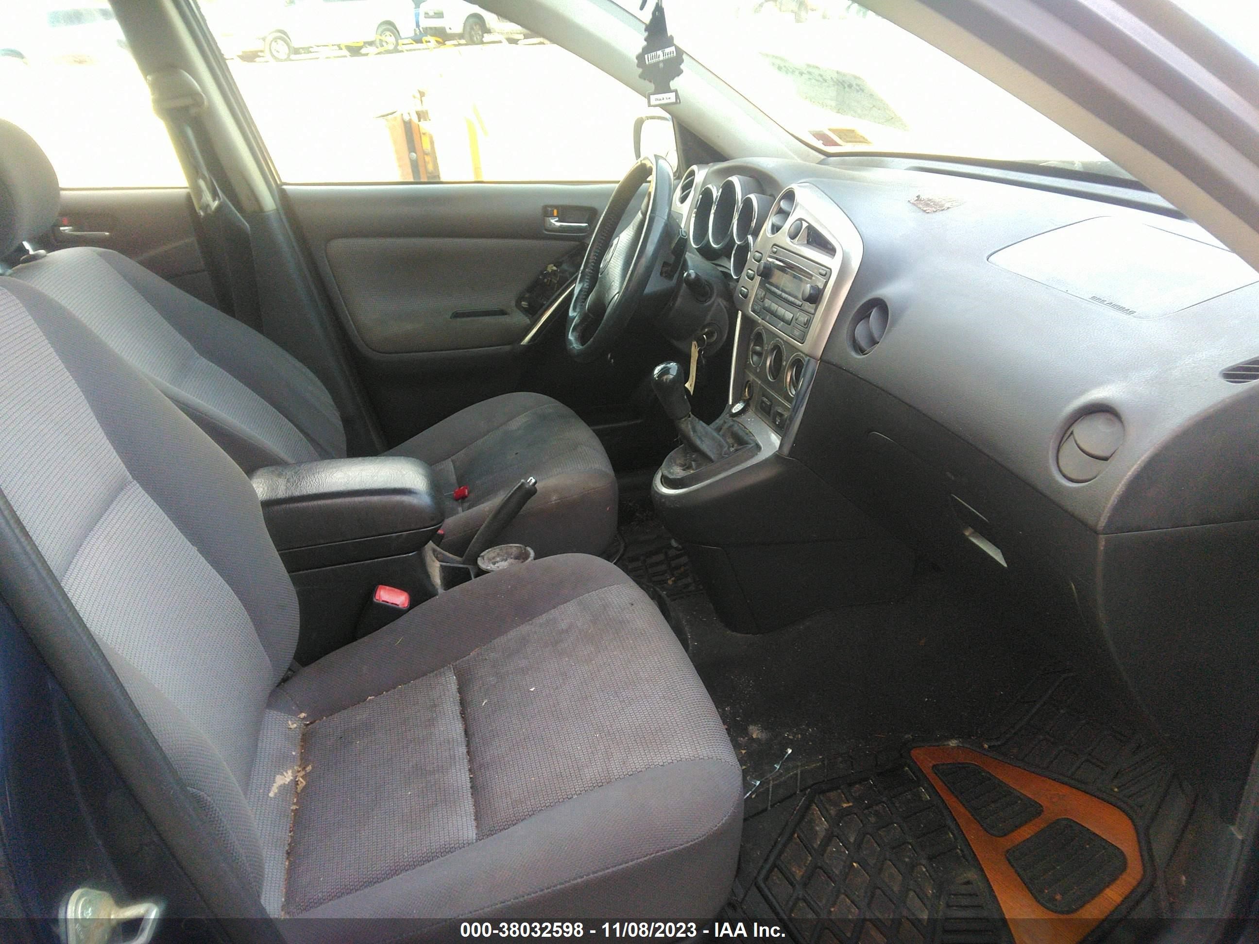 Photo 4 VIN: 2T1KR32E55C356854 - TOYOTA MATRIX 