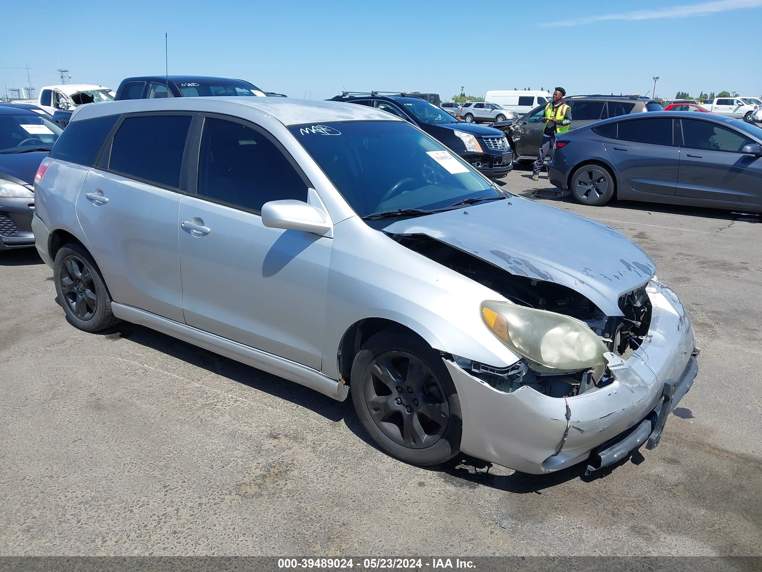 Photo 0 VIN: 2T1KR32E56C570213 - TOYOTA MATRIX 