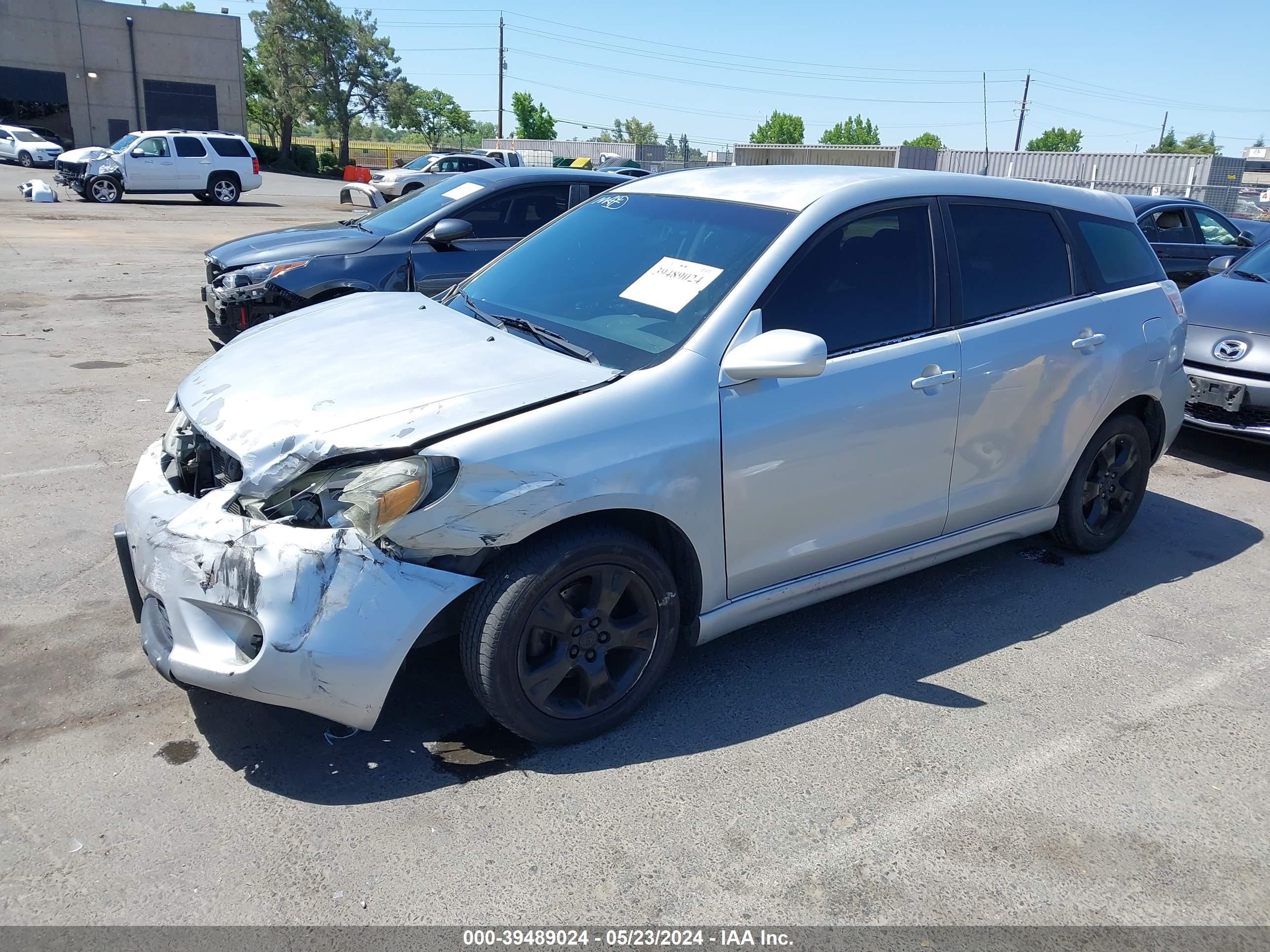 Photo 1 VIN: 2T1KR32E56C570213 - TOYOTA MATRIX 