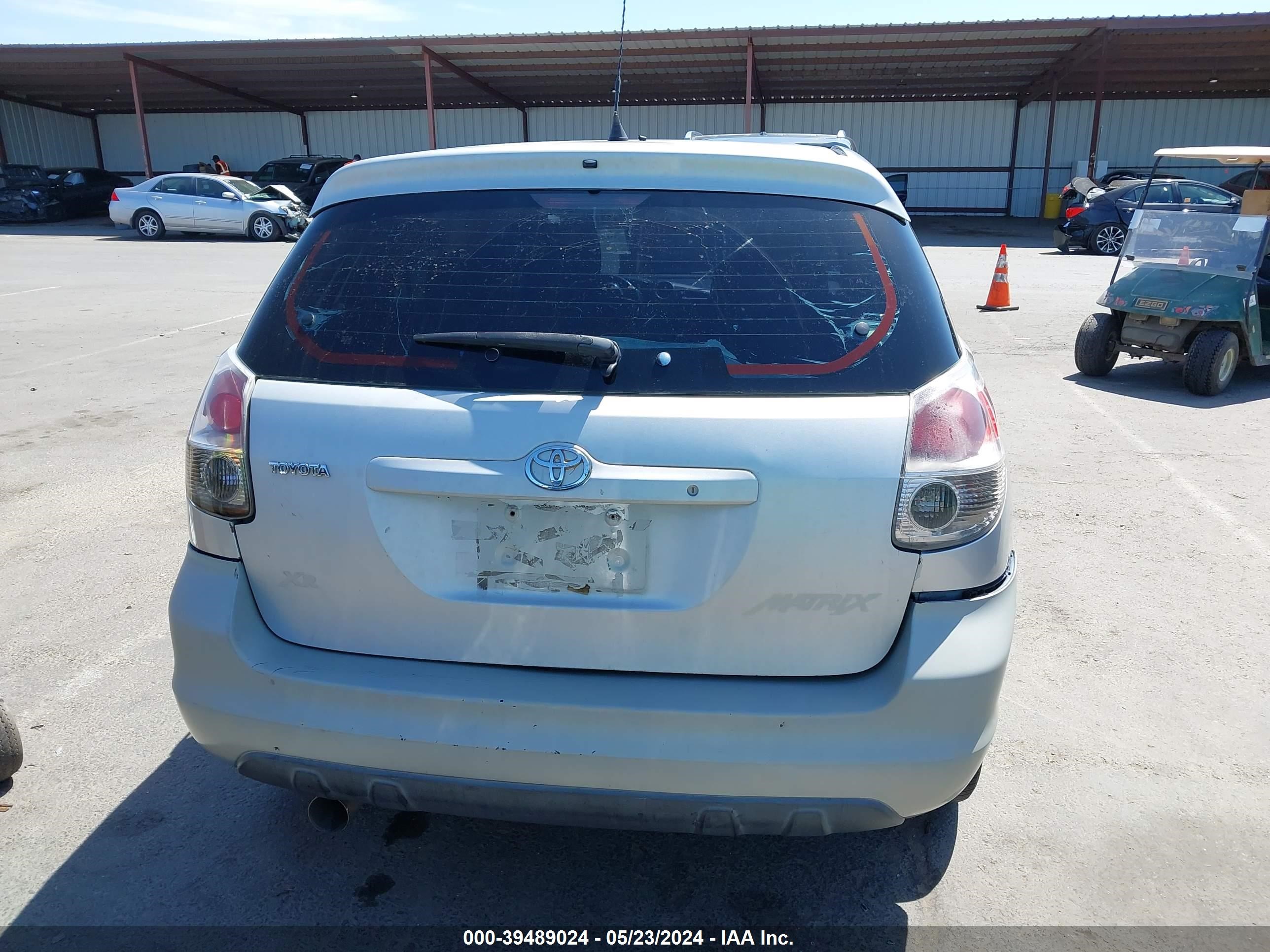 Photo 16 VIN: 2T1KR32E56C570213 - TOYOTA MATRIX 