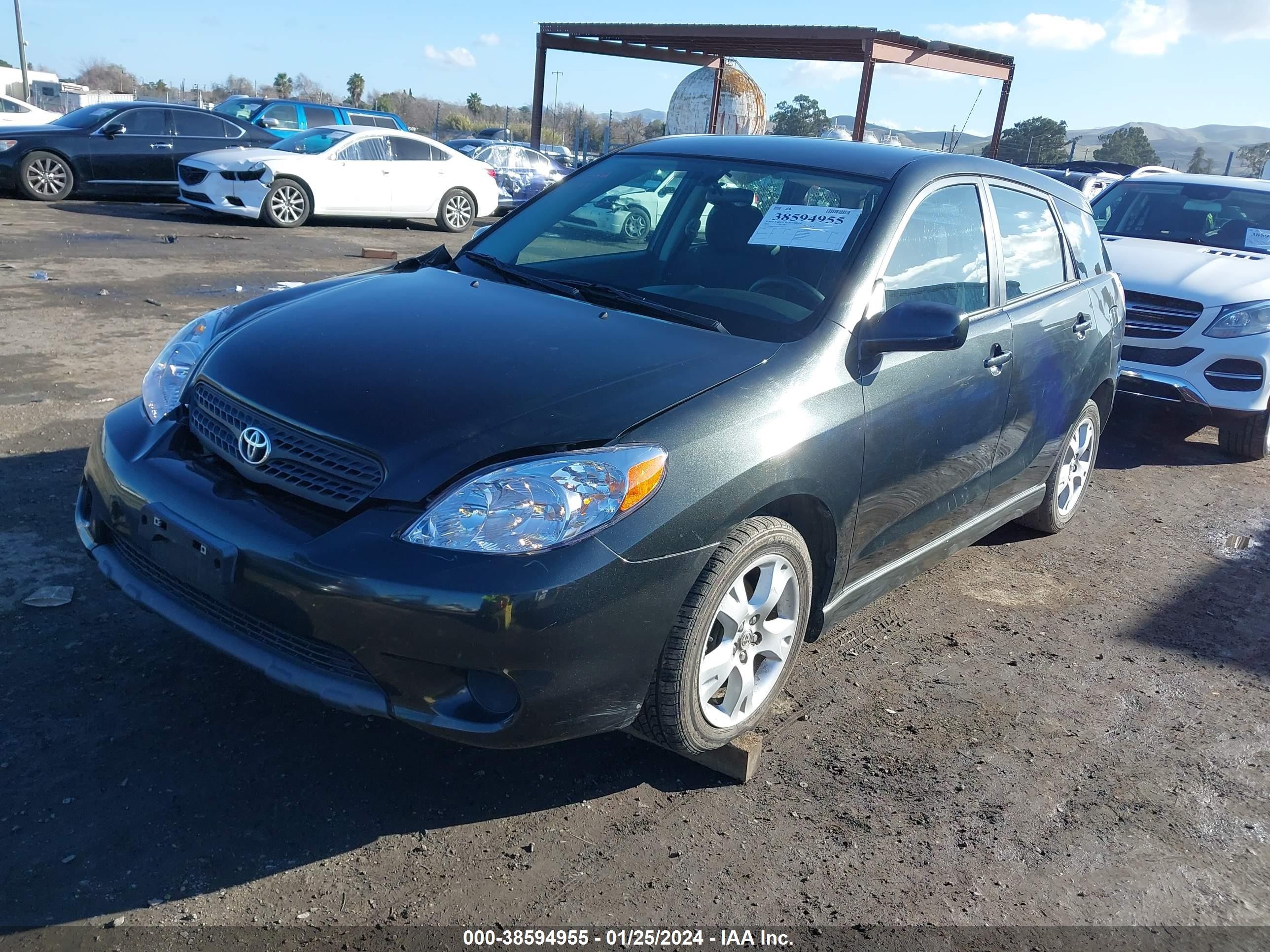 Photo 1 VIN: 2T1KR32E56C602447 - TOYOTA MATRIX 