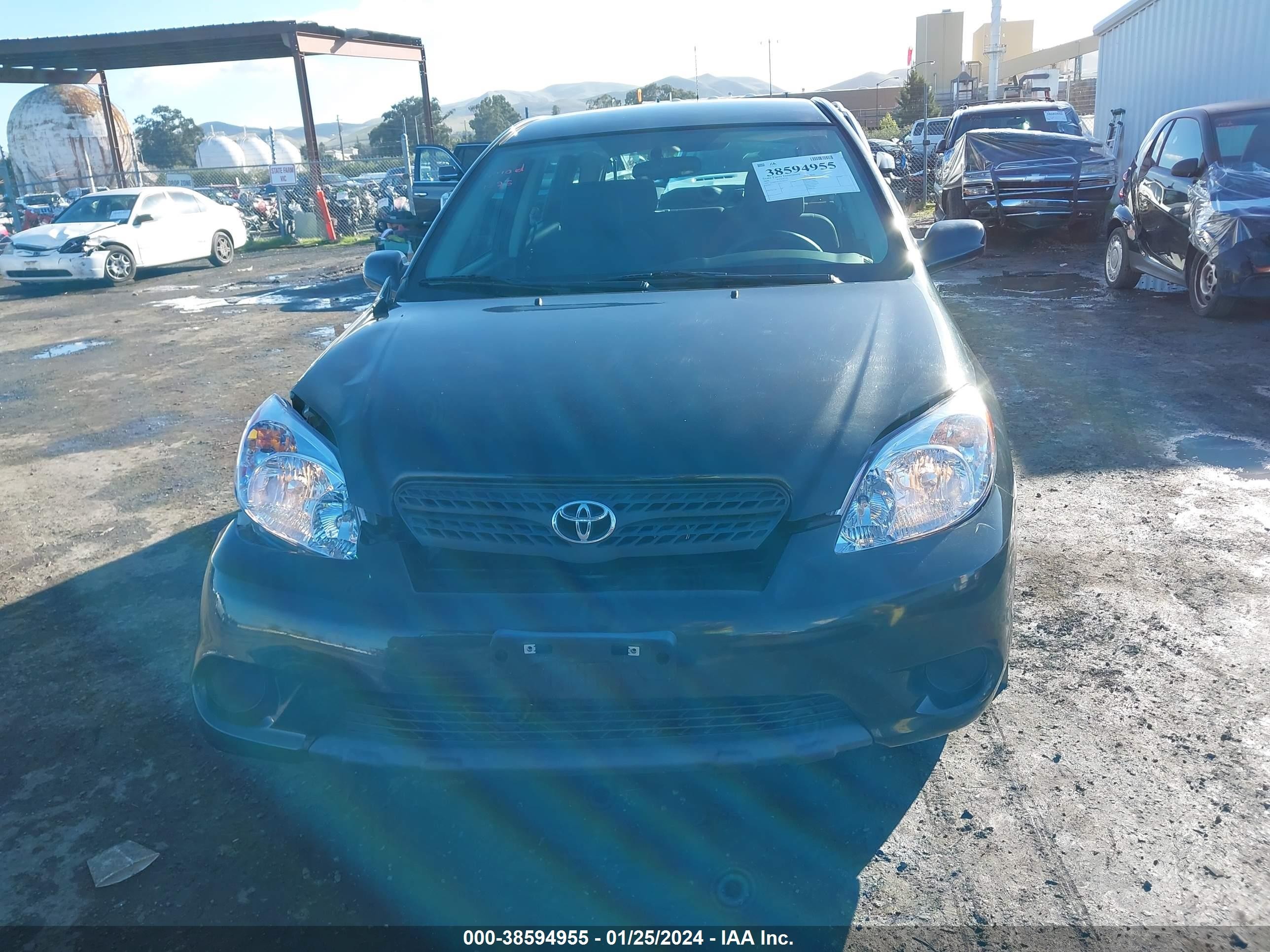 Photo 11 VIN: 2T1KR32E56C602447 - TOYOTA MATRIX 