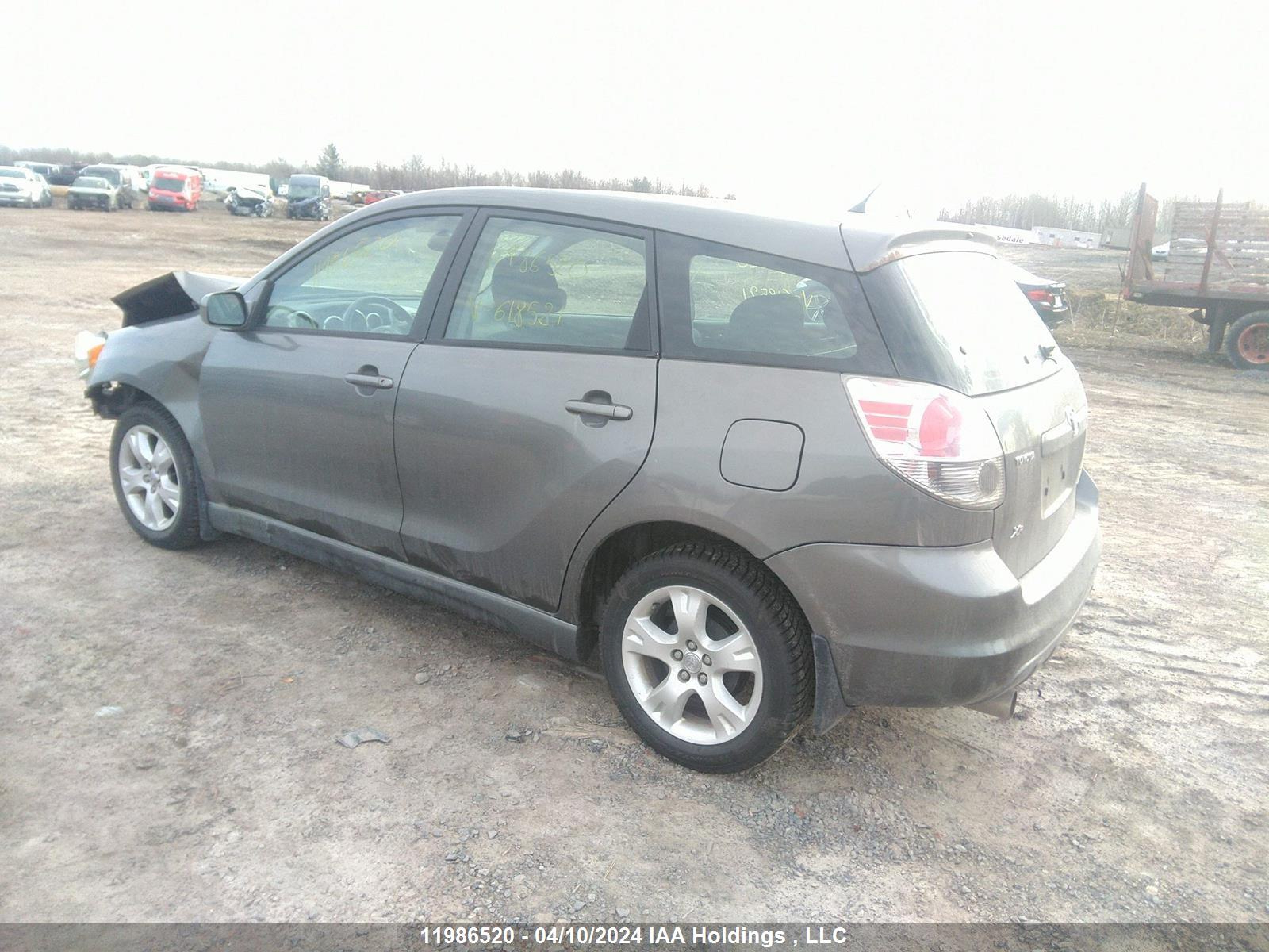 Photo 2 VIN: 2T1KR32E56C618521 - TOYOTA MATRIX 