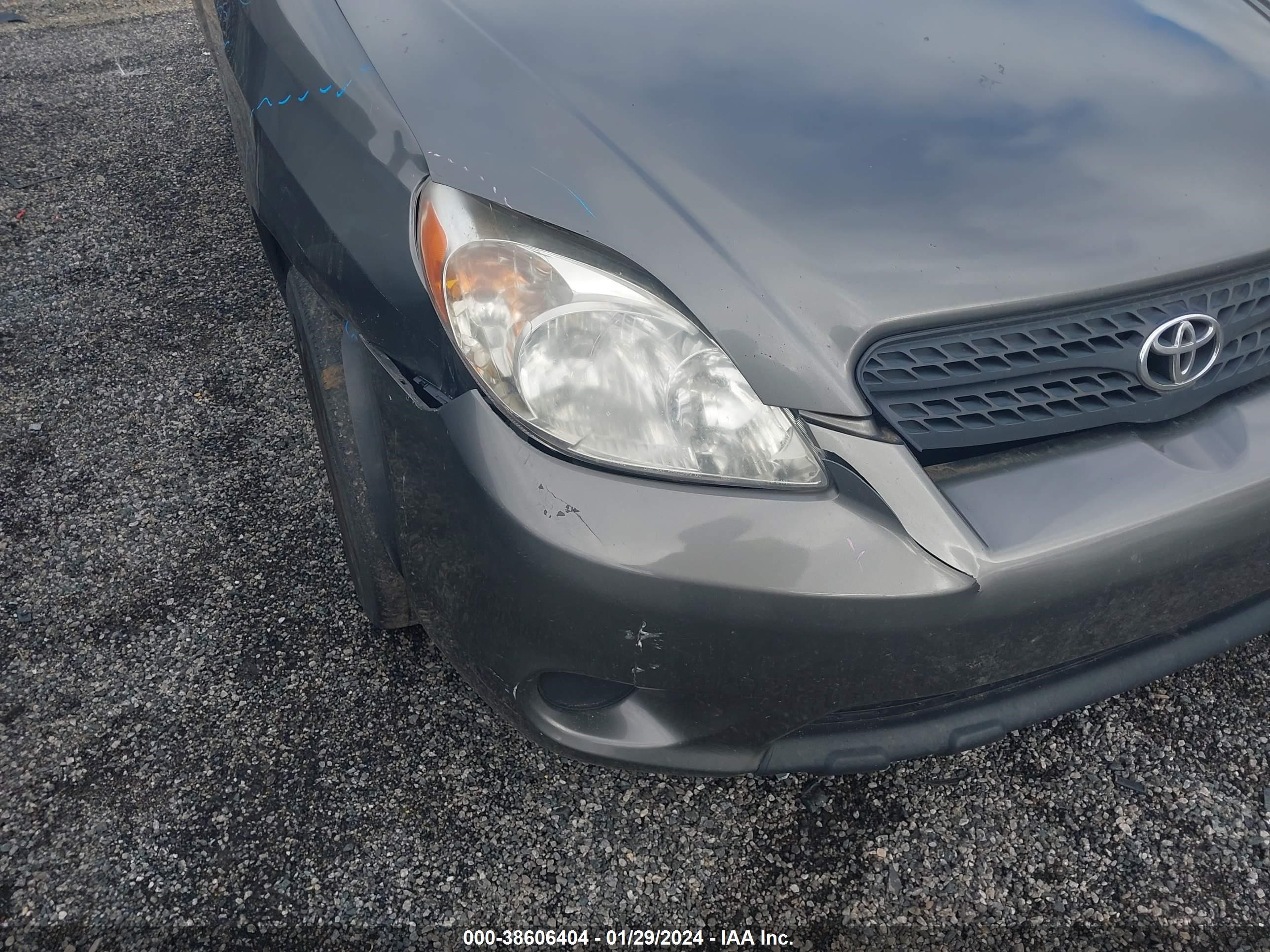 Photo 5 VIN: 2T1KR32E57C675450 - TOYOTA MATRIX 