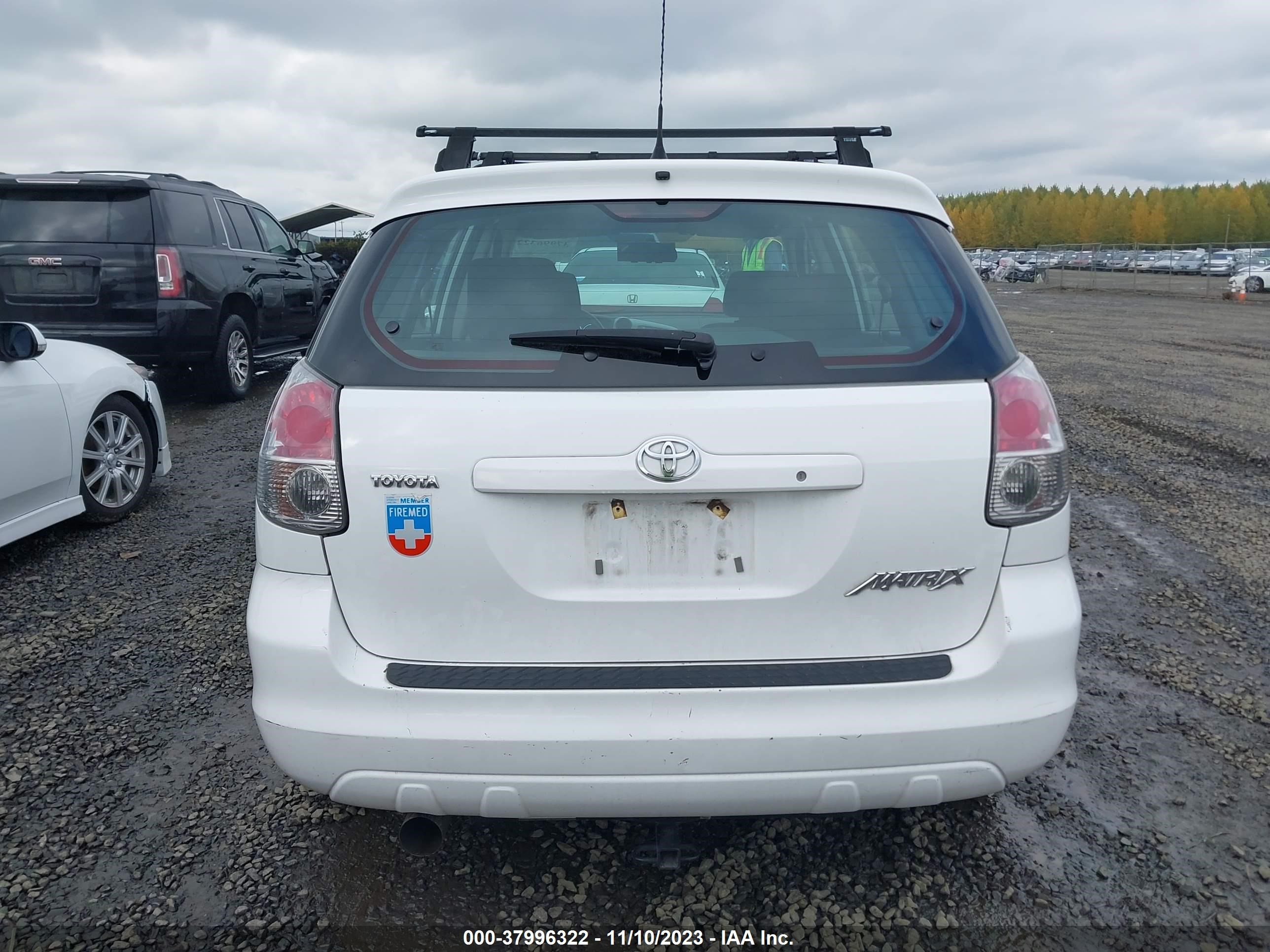 Photo 15 VIN: 2T1KR32E58C708321 - TOYOTA MATRIX 