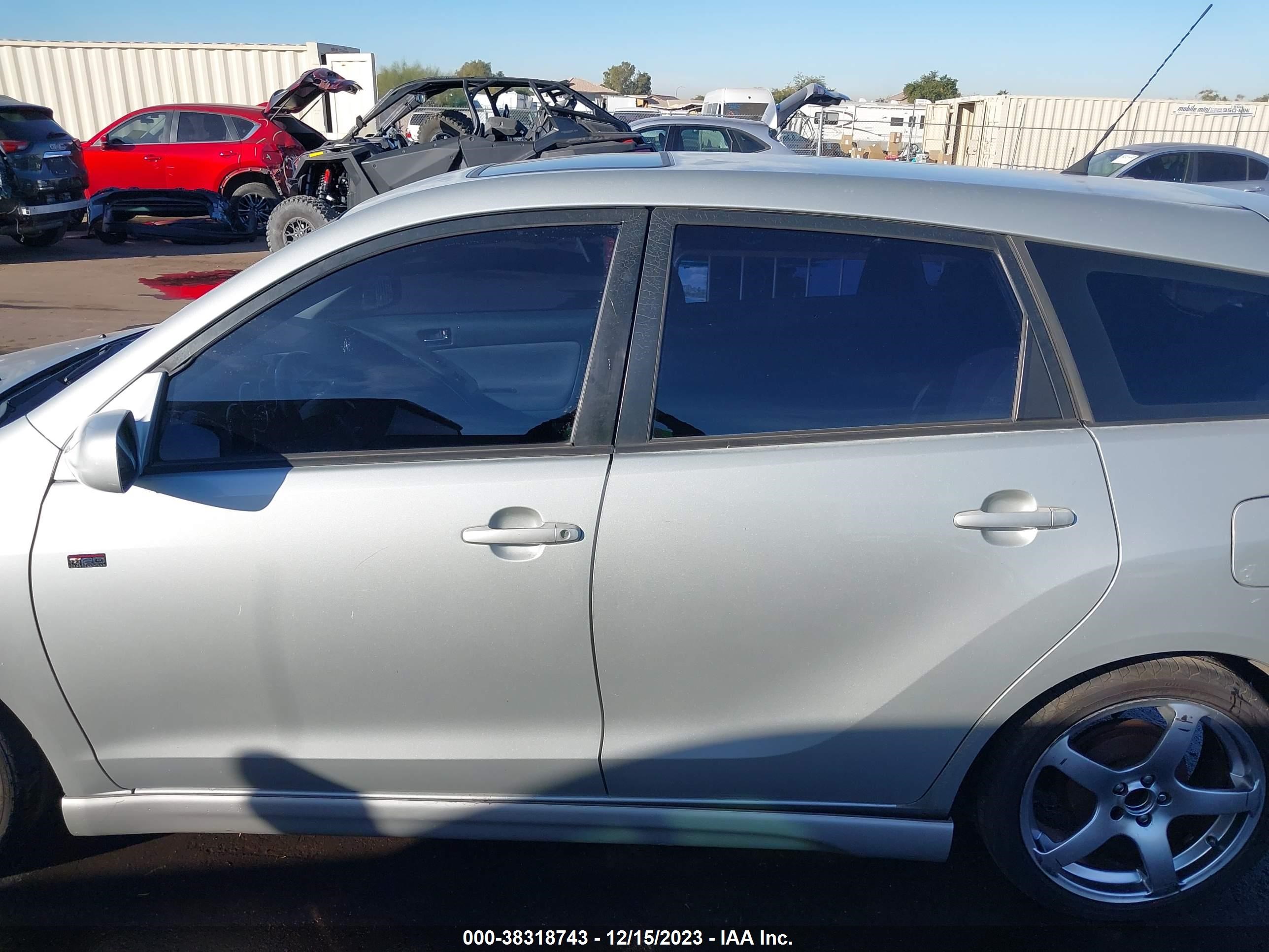 Photo 13 VIN: 2T1KR32E63C022099 - TOYOTA MATRIX 