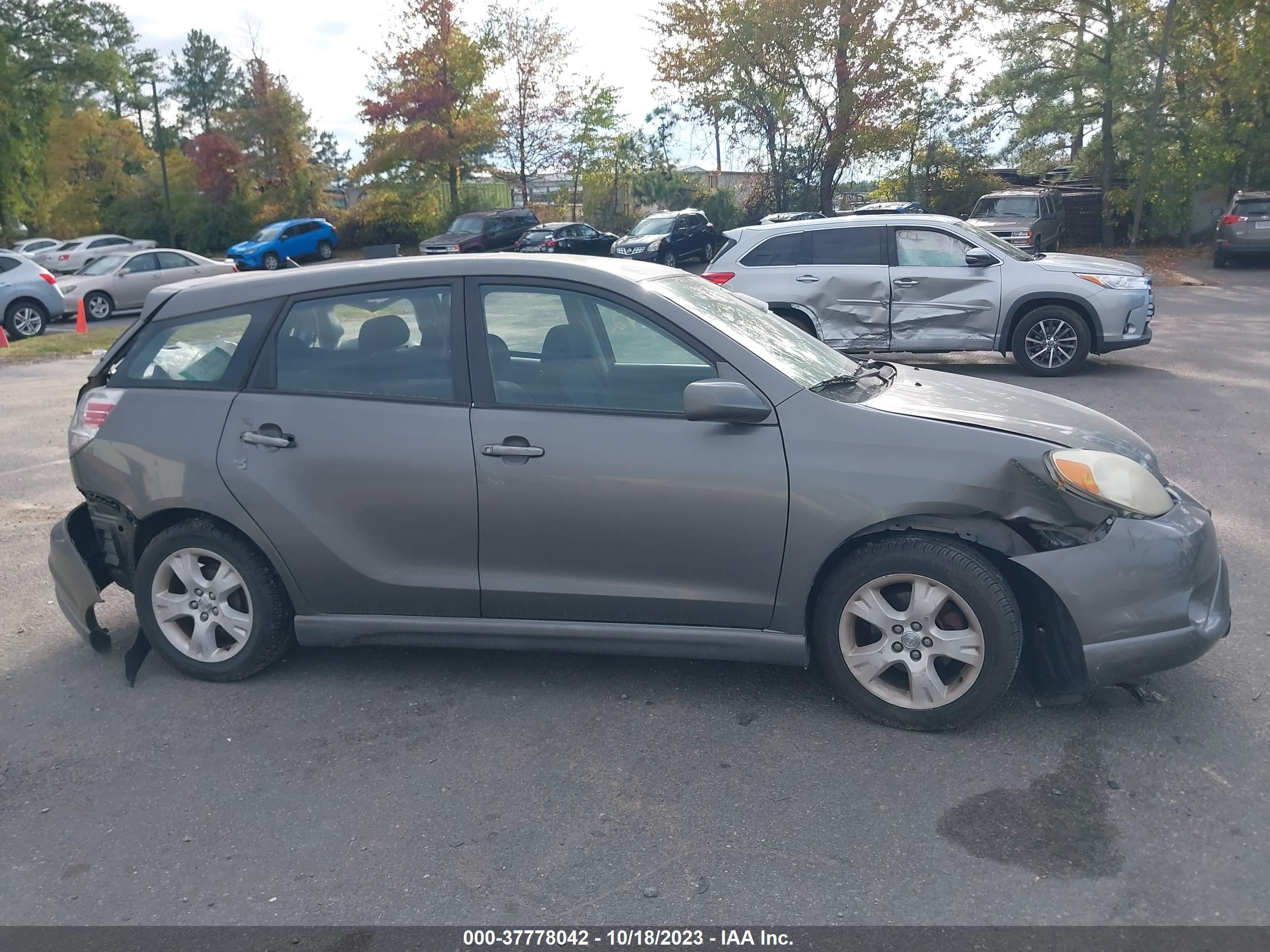 Photo 11 VIN: 2T1KR32E65C501626 - TOYOTA MATRIX 