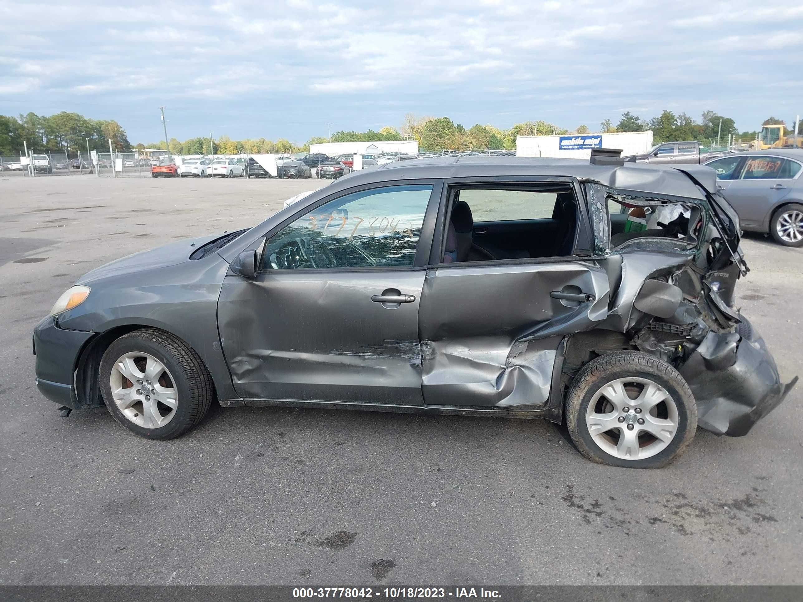 Photo 12 VIN: 2T1KR32E65C501626 - TOYOTA MATRIX 