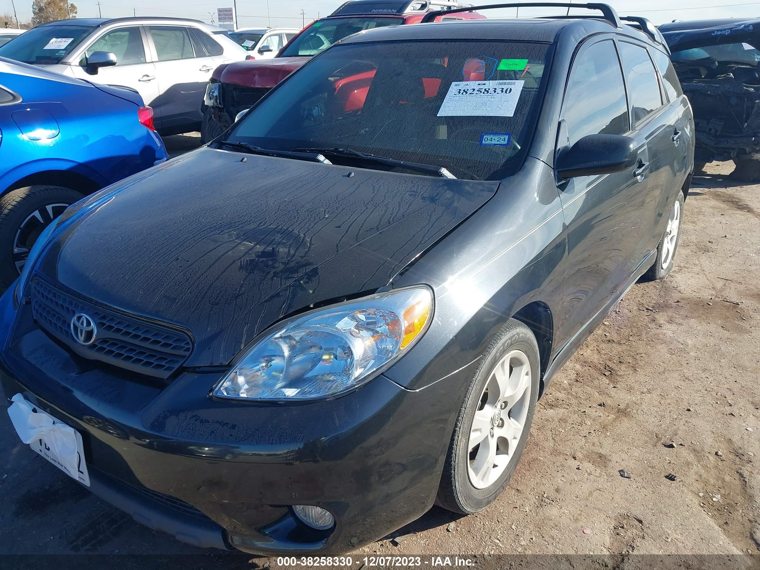 Photo 1 VIN: 2T1KR32E66C563173 - TOYOTA MATRIX 