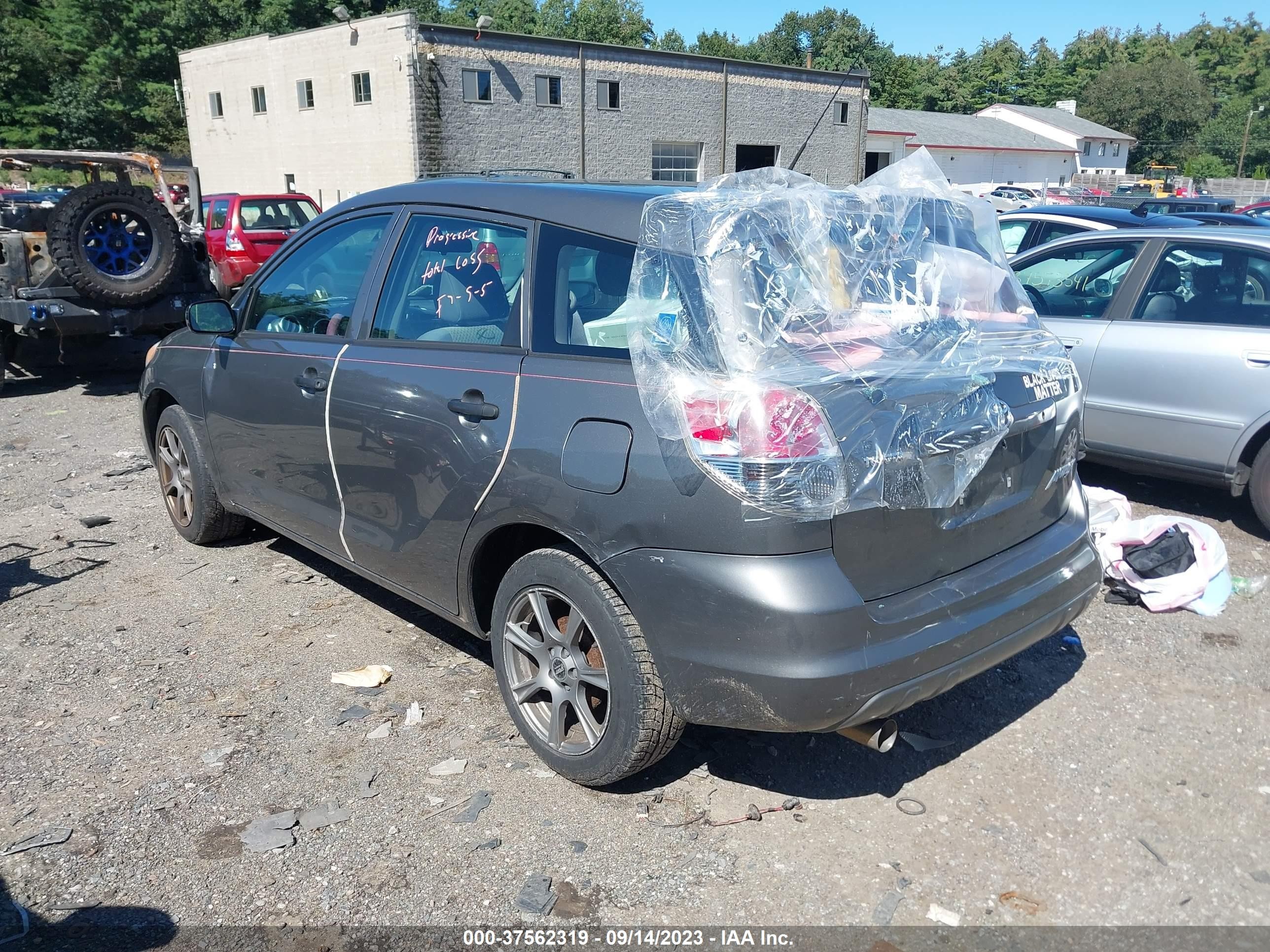 Photo 2 VIN: 2T1KR32E66C586923 - TOYOTA MATRIX 