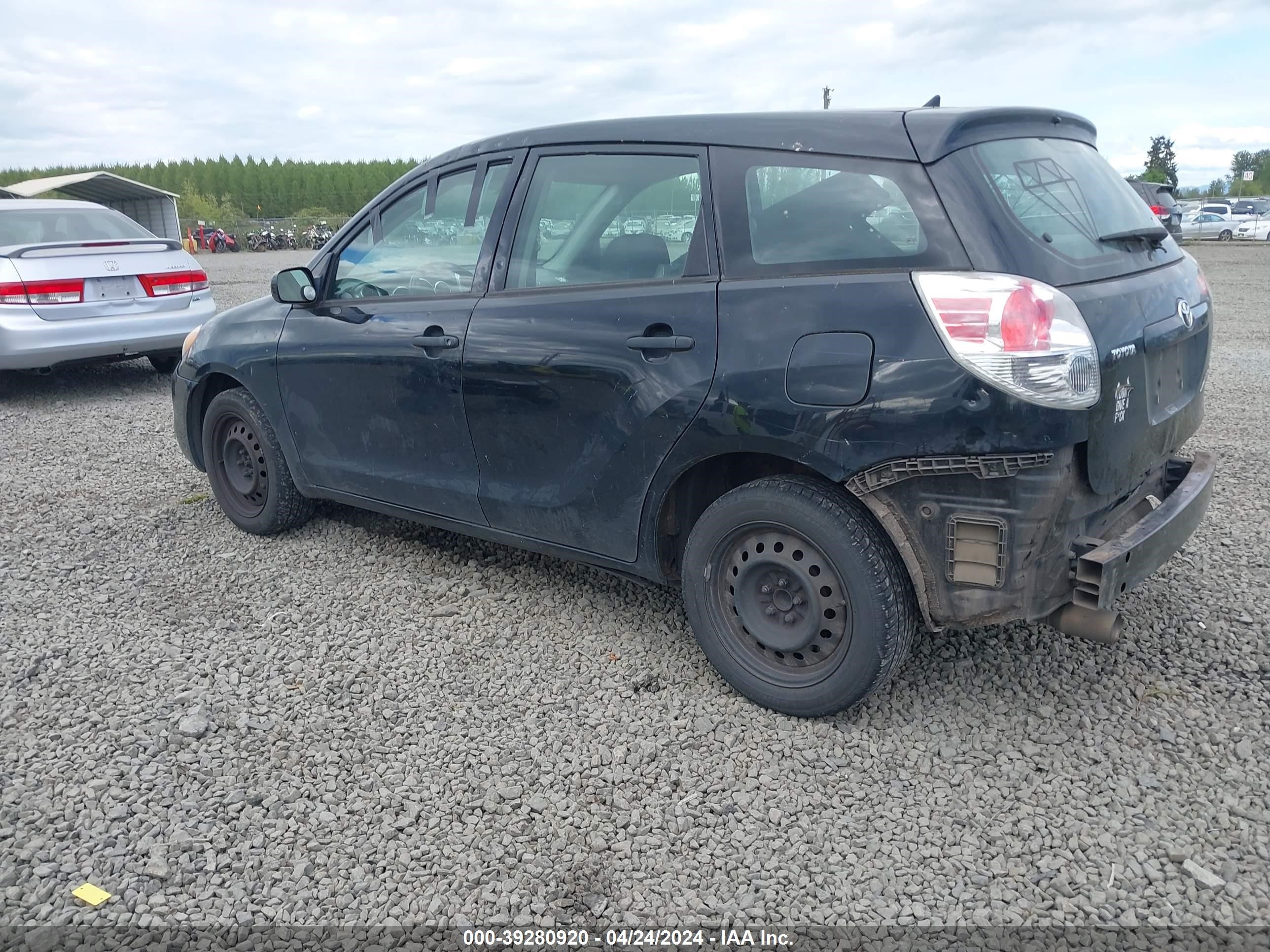 Photo 2 VIN: 2T1KR32E68C709994 - TOYOTA MATRIX 