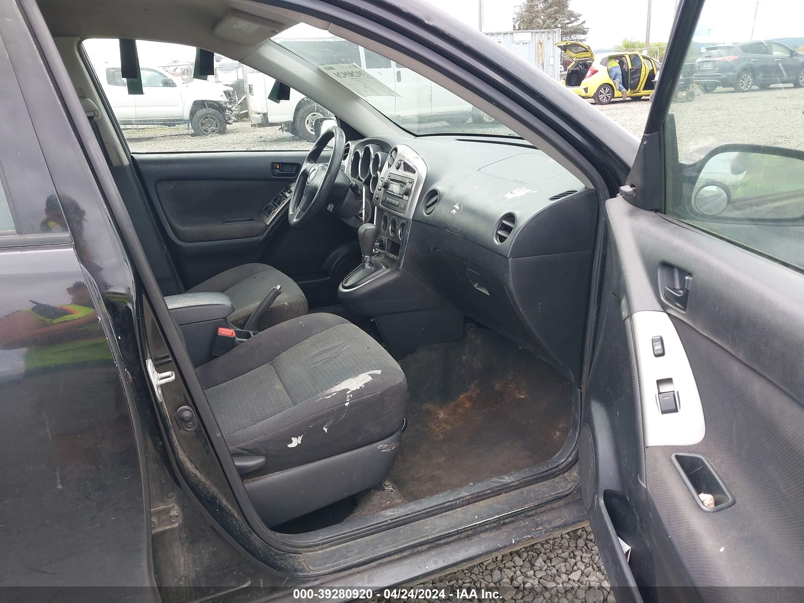 Photo 4 VIN: 2T1KR32E68C709994 - TOYOTA MATRIX 