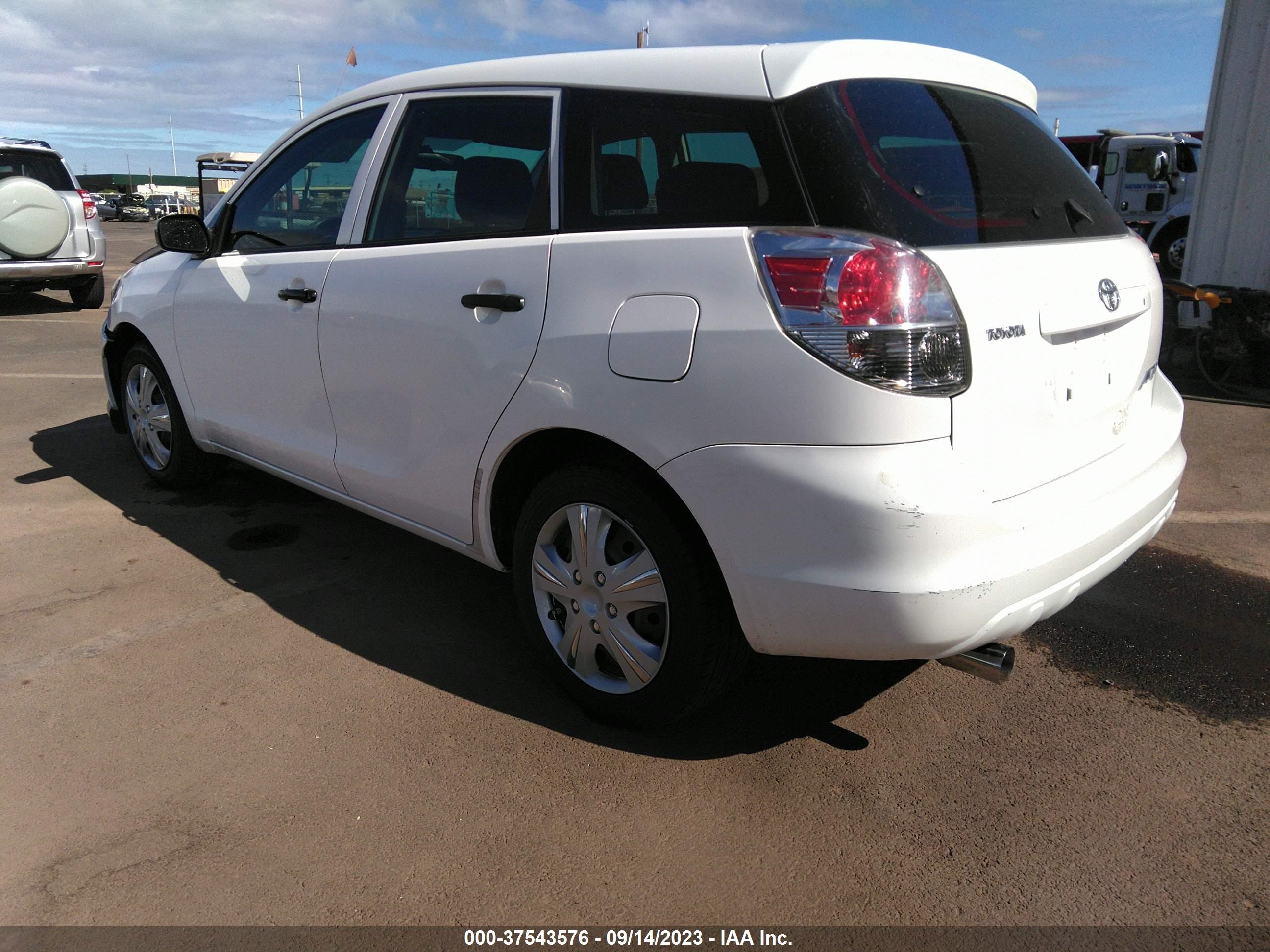 Photo 2 VIN: 2T1KR32E68C716217 - TOYOTA MATRIX 