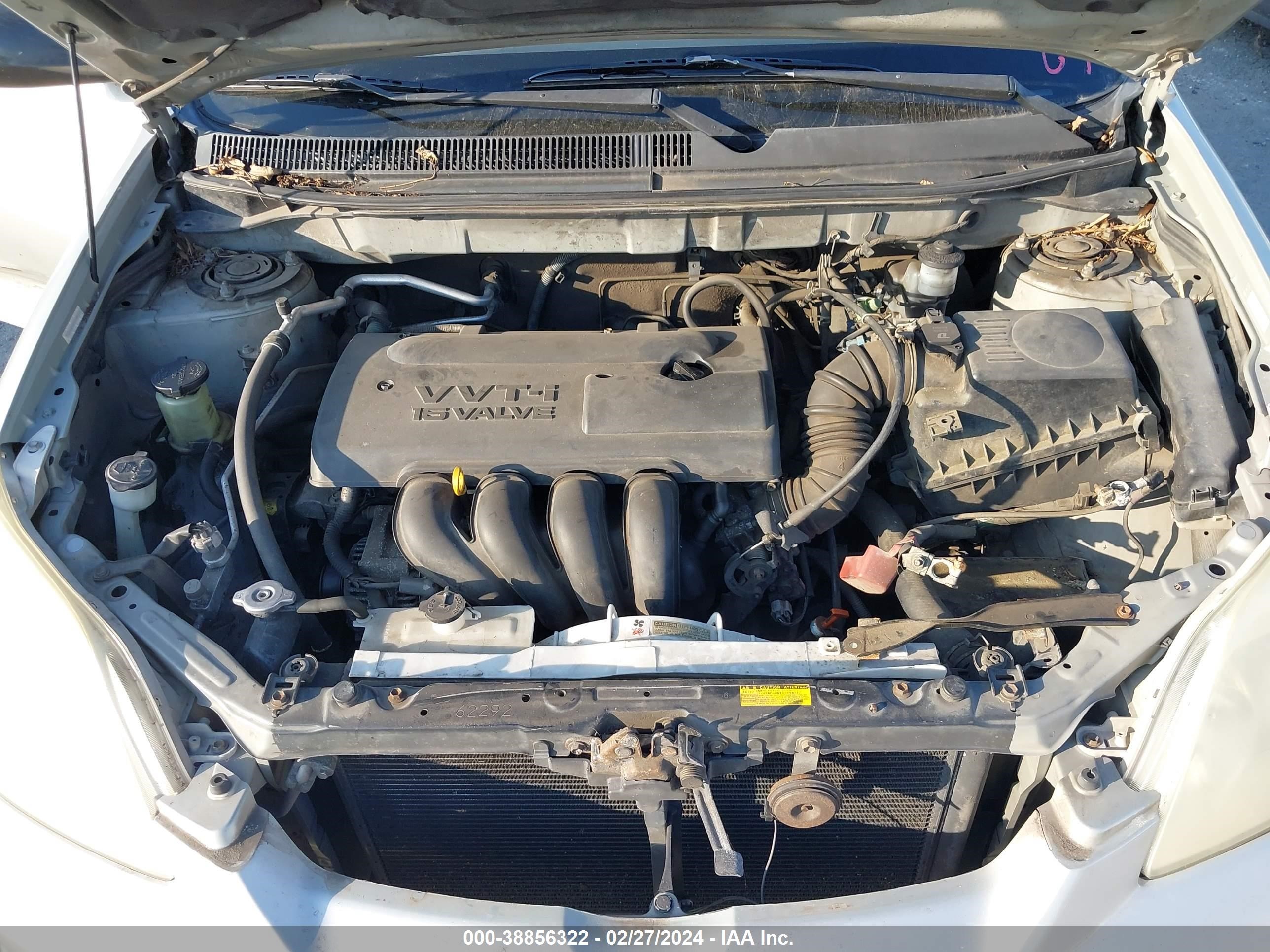 Photo 9 VIN: 2T1KR32E73C071215 - TOYOTA MATRIX 