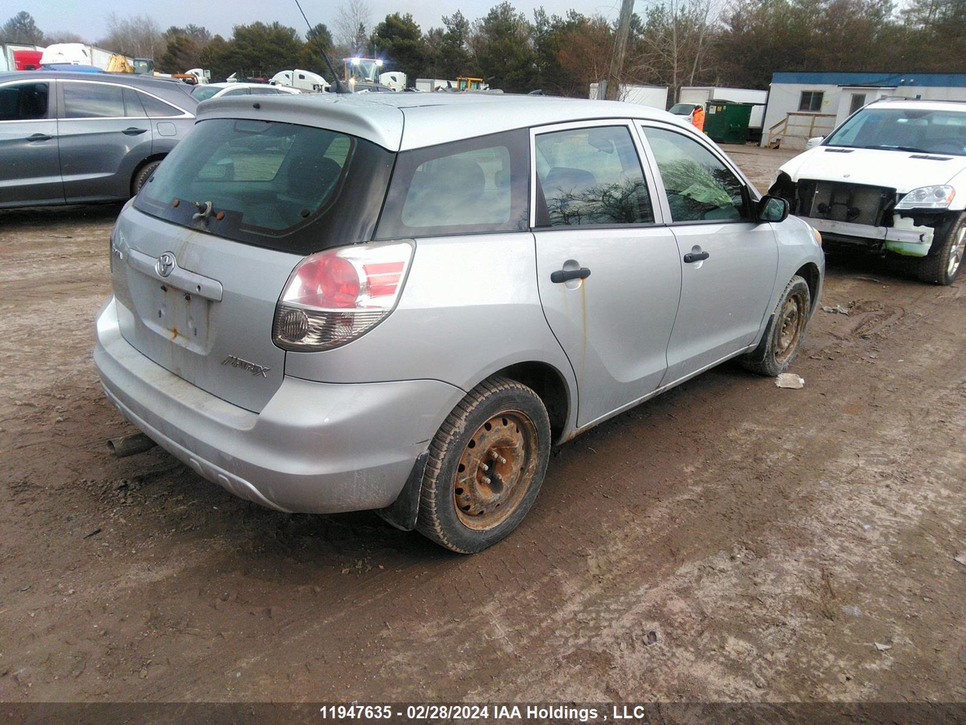 Photo 3 VIN: 2T1KR32E75C890342 - TOYOTA MATRIX 