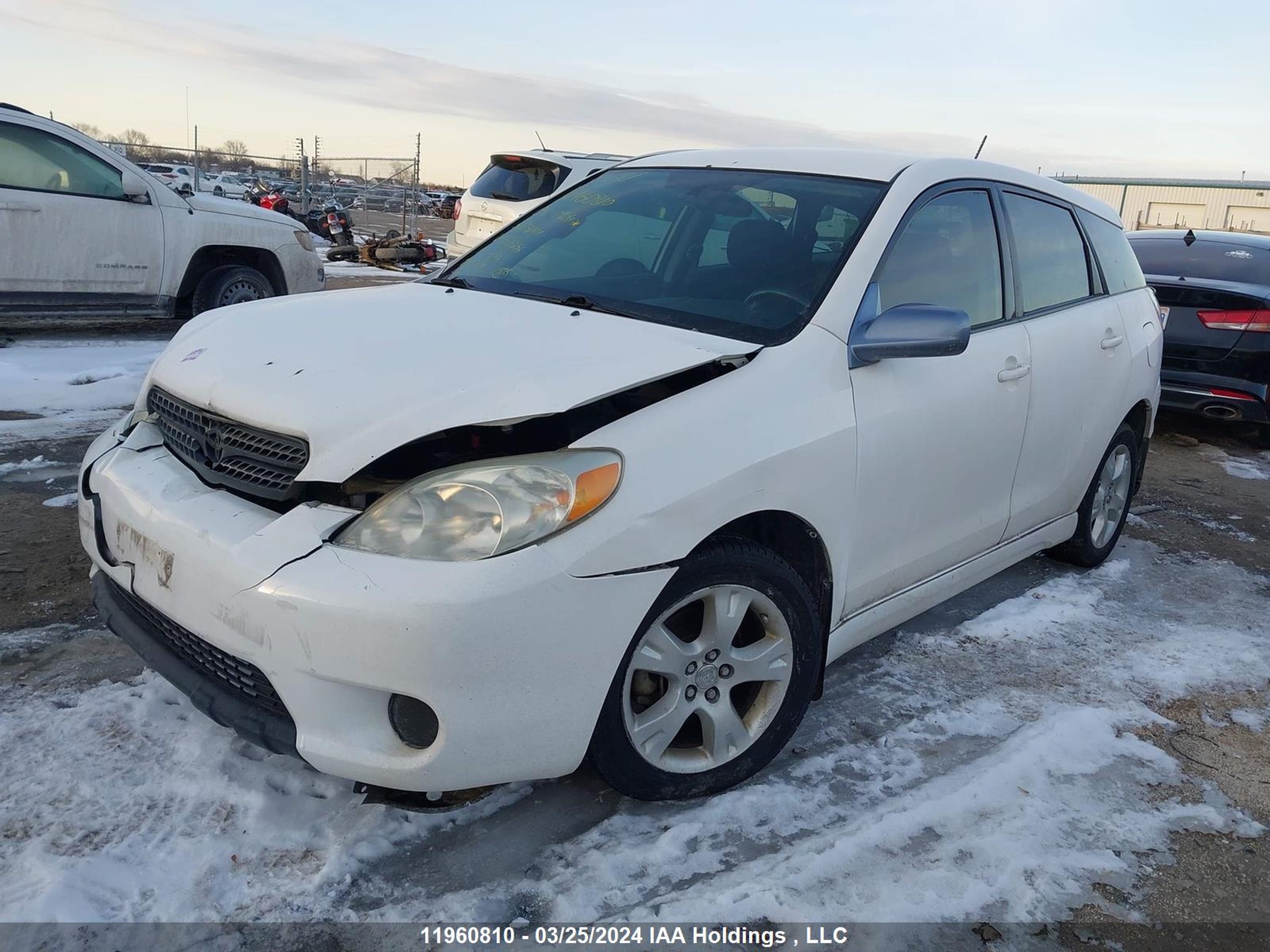 Photo 1 VIN: 2T1KR32E76C555356 - TOYOTA MATRIX 