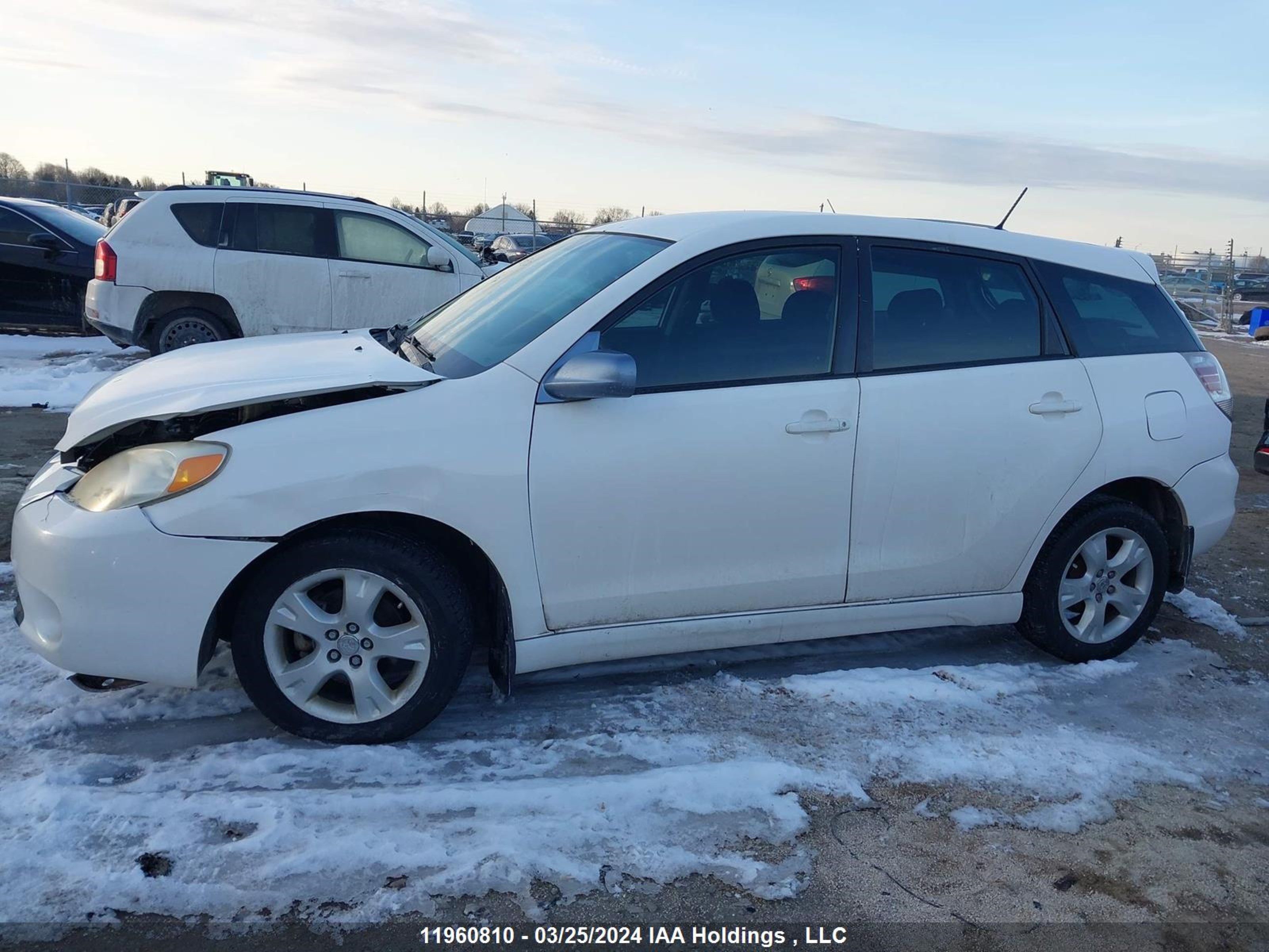 Photo 13 VIN: 2T1KR32E76C555356 - TOYOTA MATRIX 