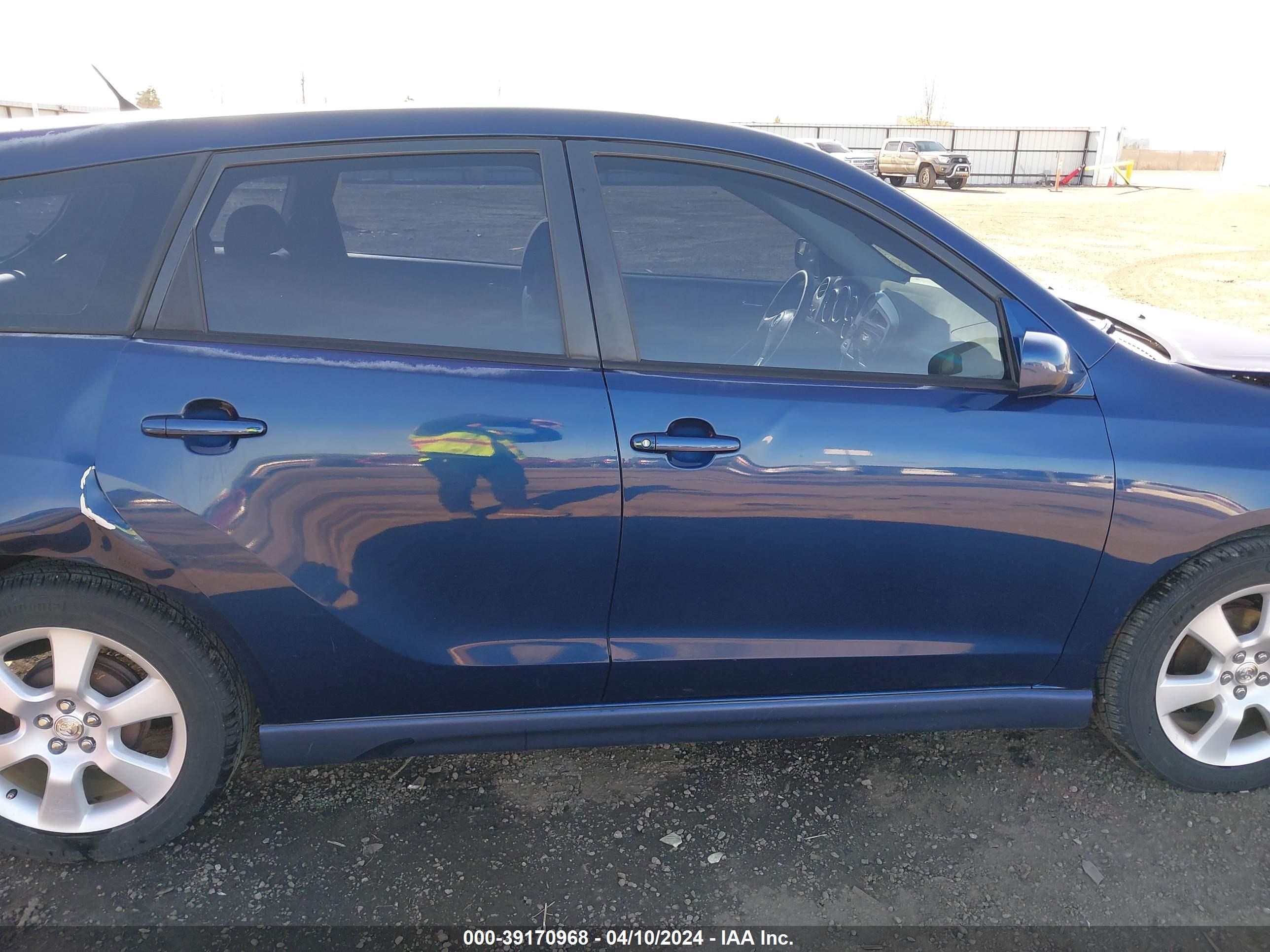 Photo 12 VIN: 2T1KR32E76C556149 - TOYOTA MATRIX 