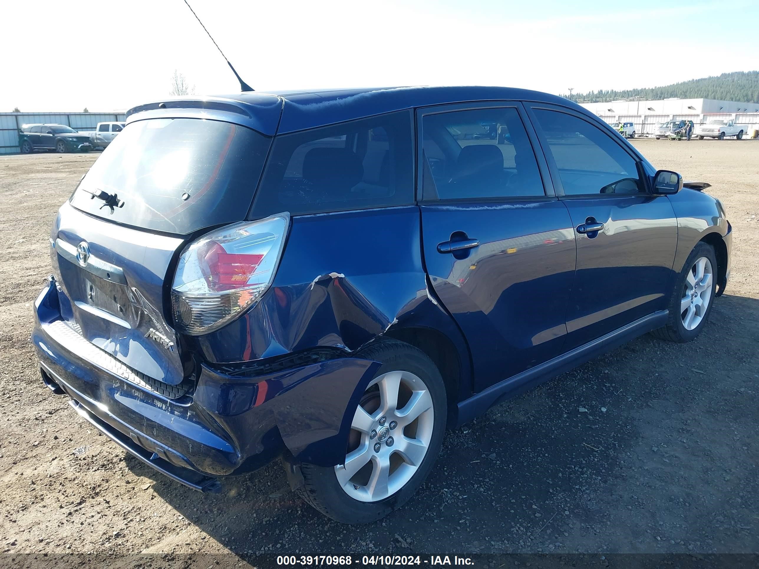 Photo 3 VIN: 2T1KR32E76C556149 - TOYOTA MATRIX 