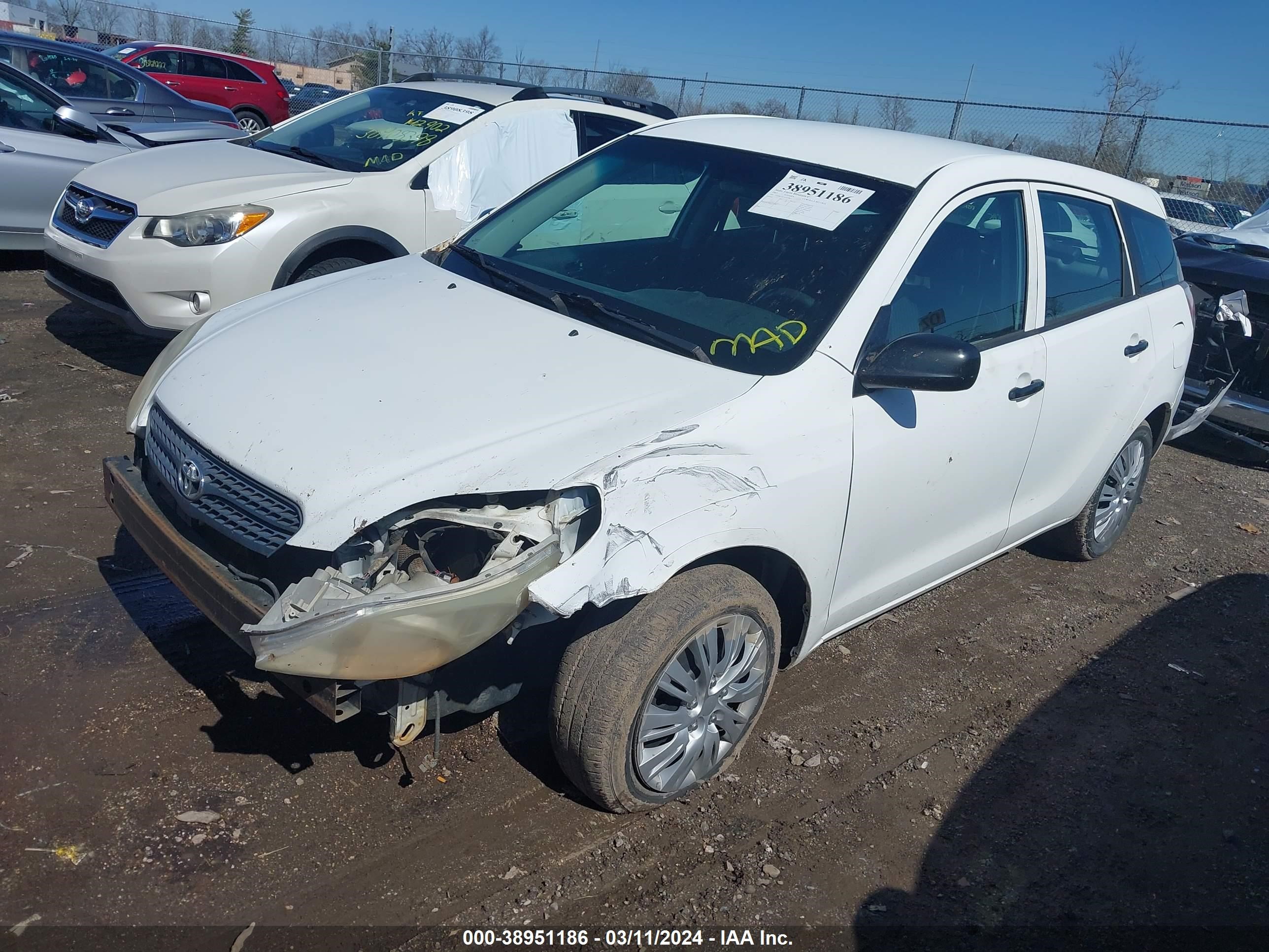 Photo 1 VIN: 2T1KR32E77C671867 - TOYOTA MATRIX 