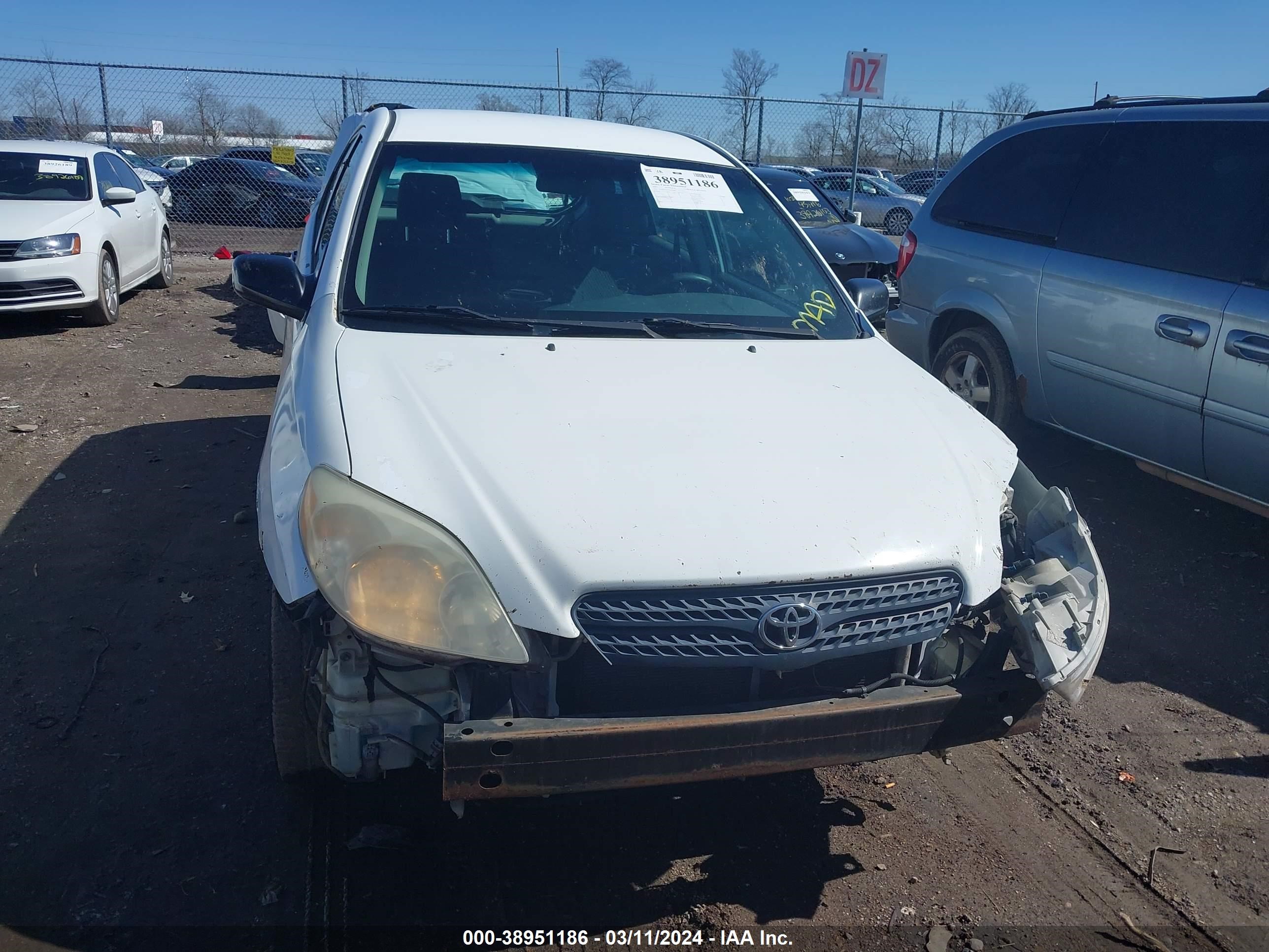 Photo 5 VIN: 2T1KR32E77C671867 - TOYOTA MATRIX 