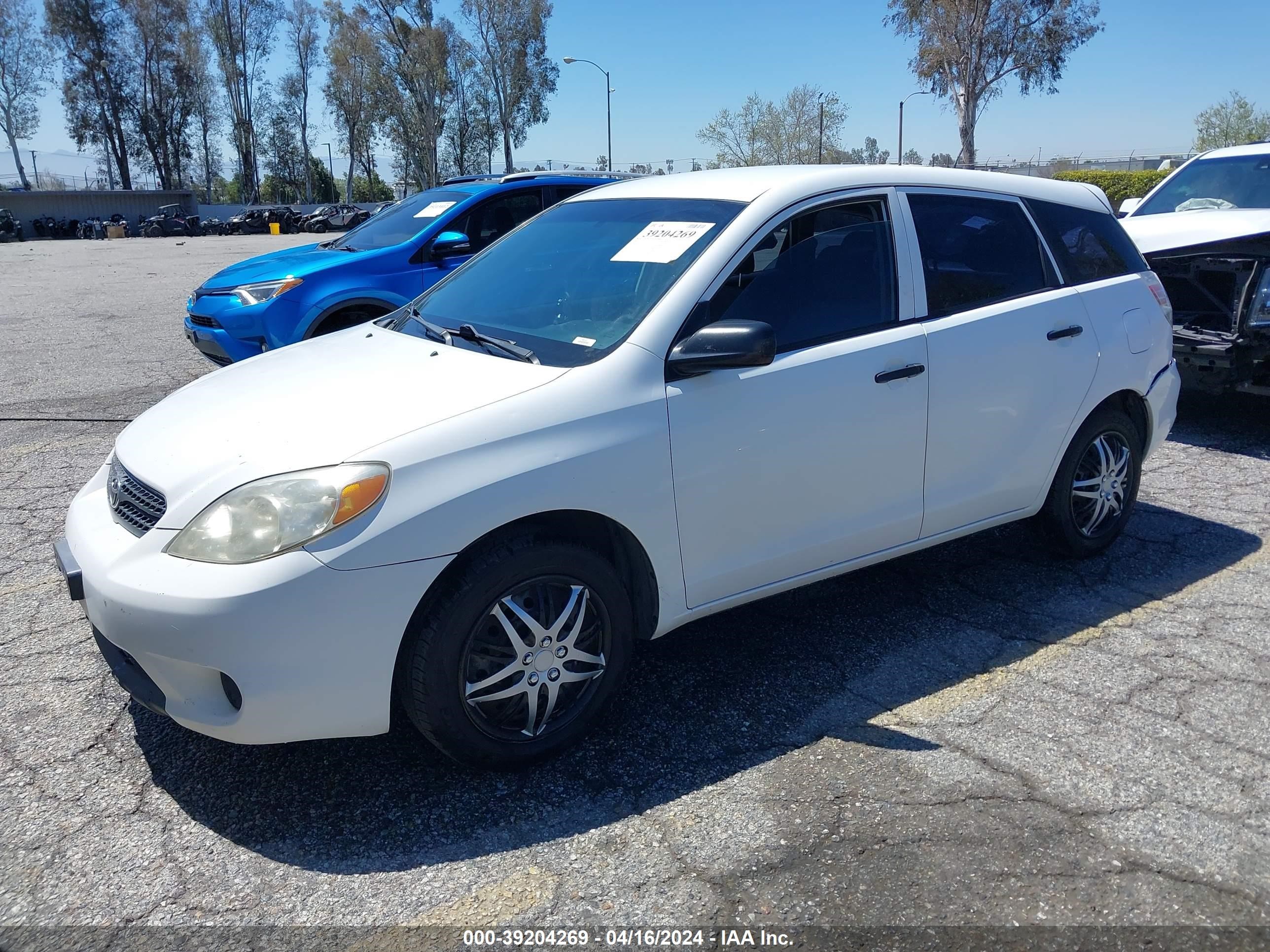 Photo 1 VIN: 2T1KR32E78C710538 - TOYOTA MATRIX 