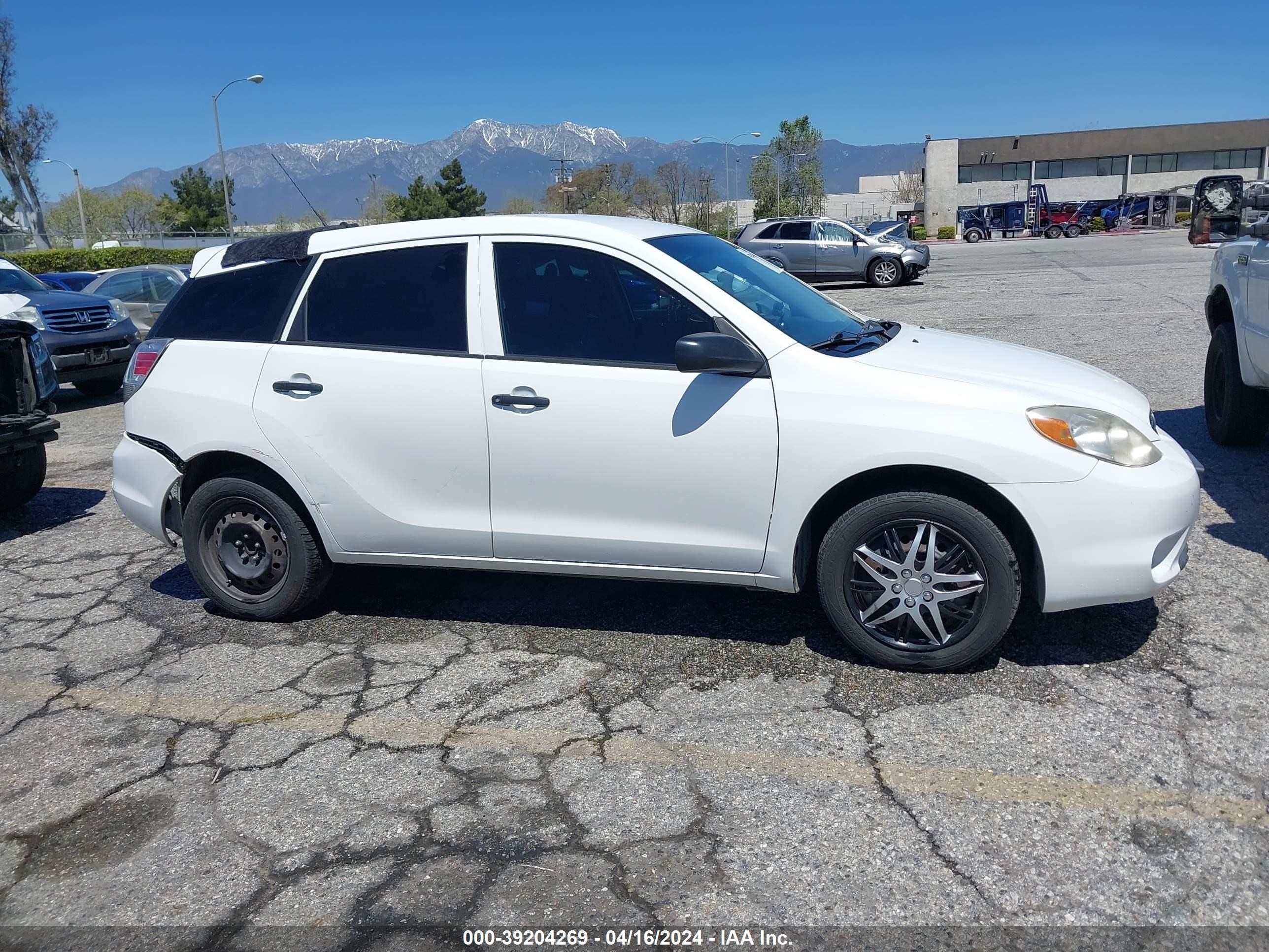 Photo 12 VIN: 2T1KR32E78C710538 - TOYOTA MATRIX 