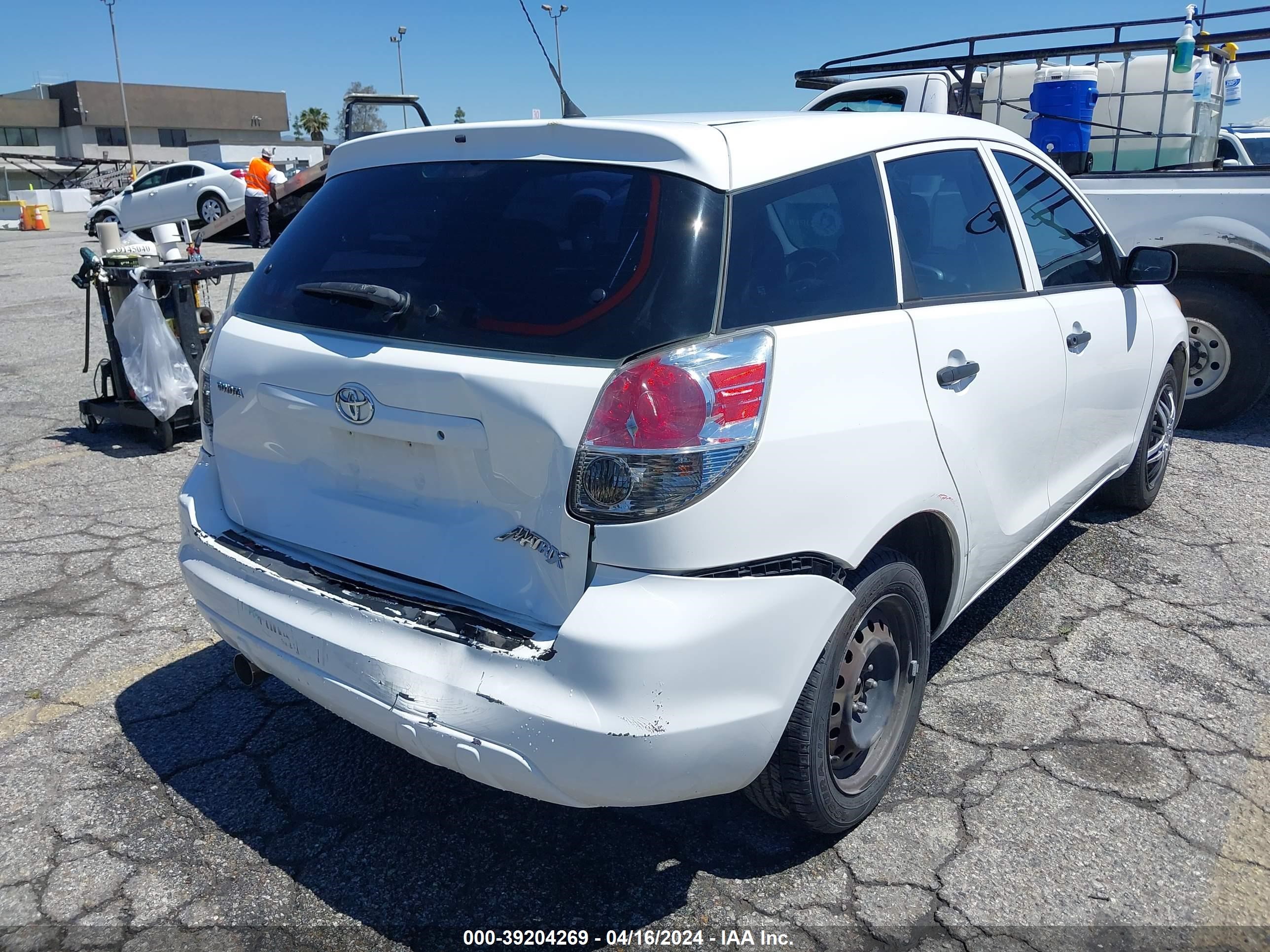 Photo 5 VIN: 2T1KR32E78C710538 - TOYOTA MATRIX 