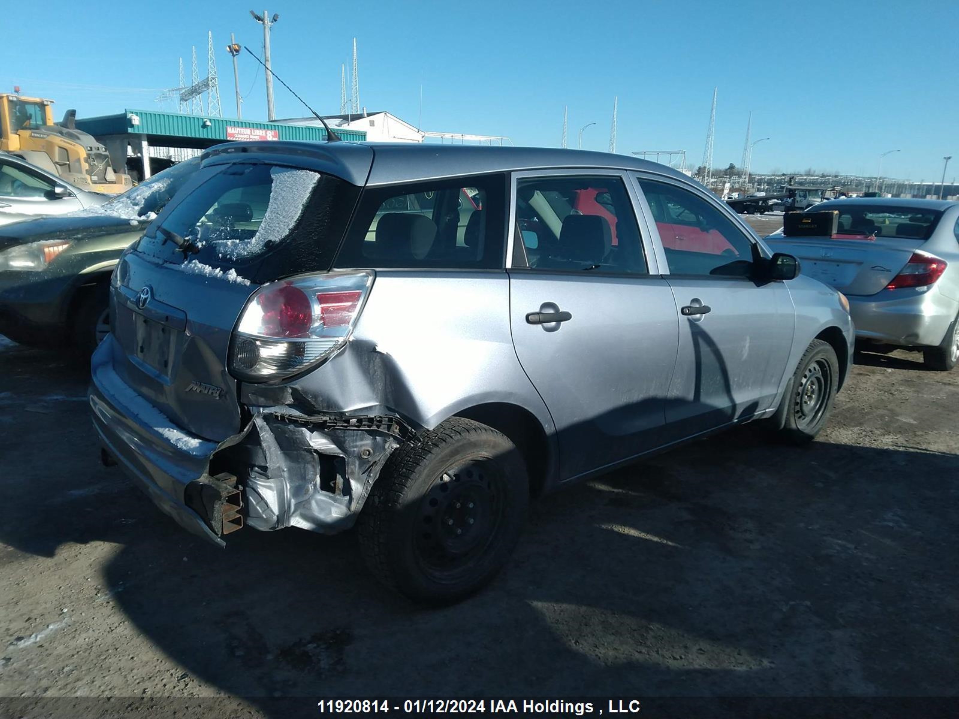 Photo 3 VIN: 2T1KR32E78C718834 - TOYOTA MATRIX 