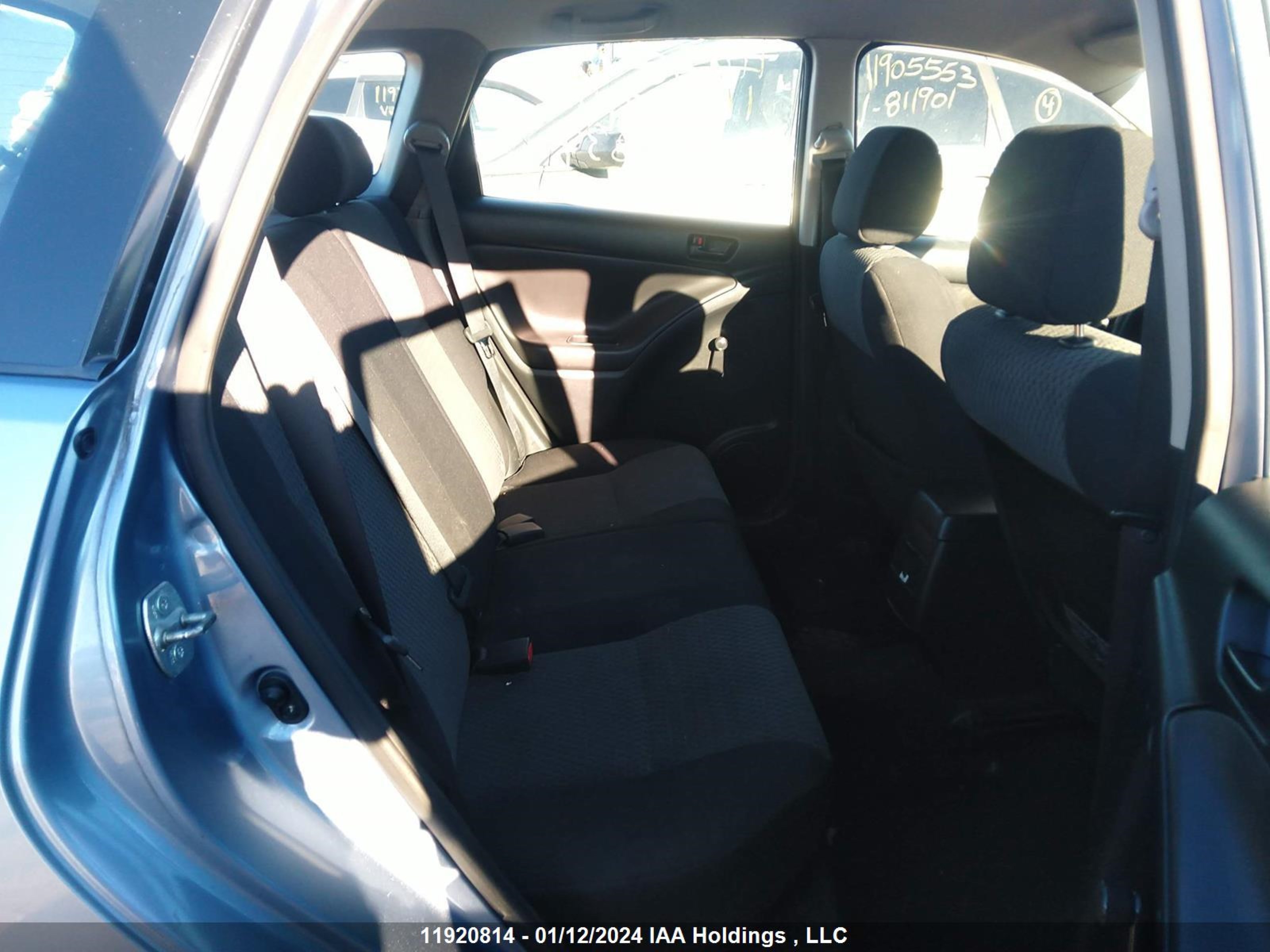 Photo 7 VIN: 2T1KR32E78C718834 - TOYOTA MATRIX 