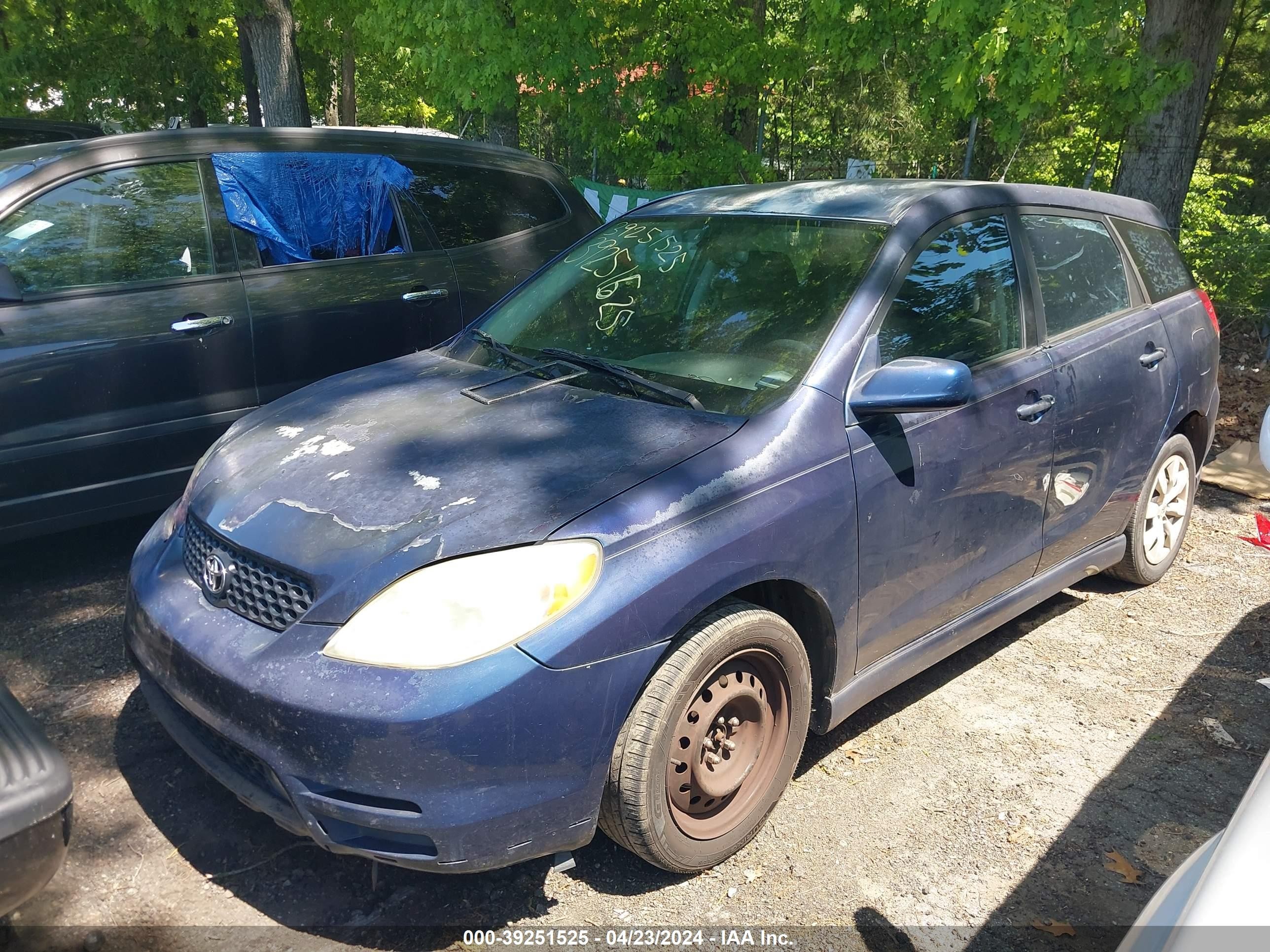 Photo 1 VIN: 2T1KR32E83C072678 - TOYOTA MATRIX 