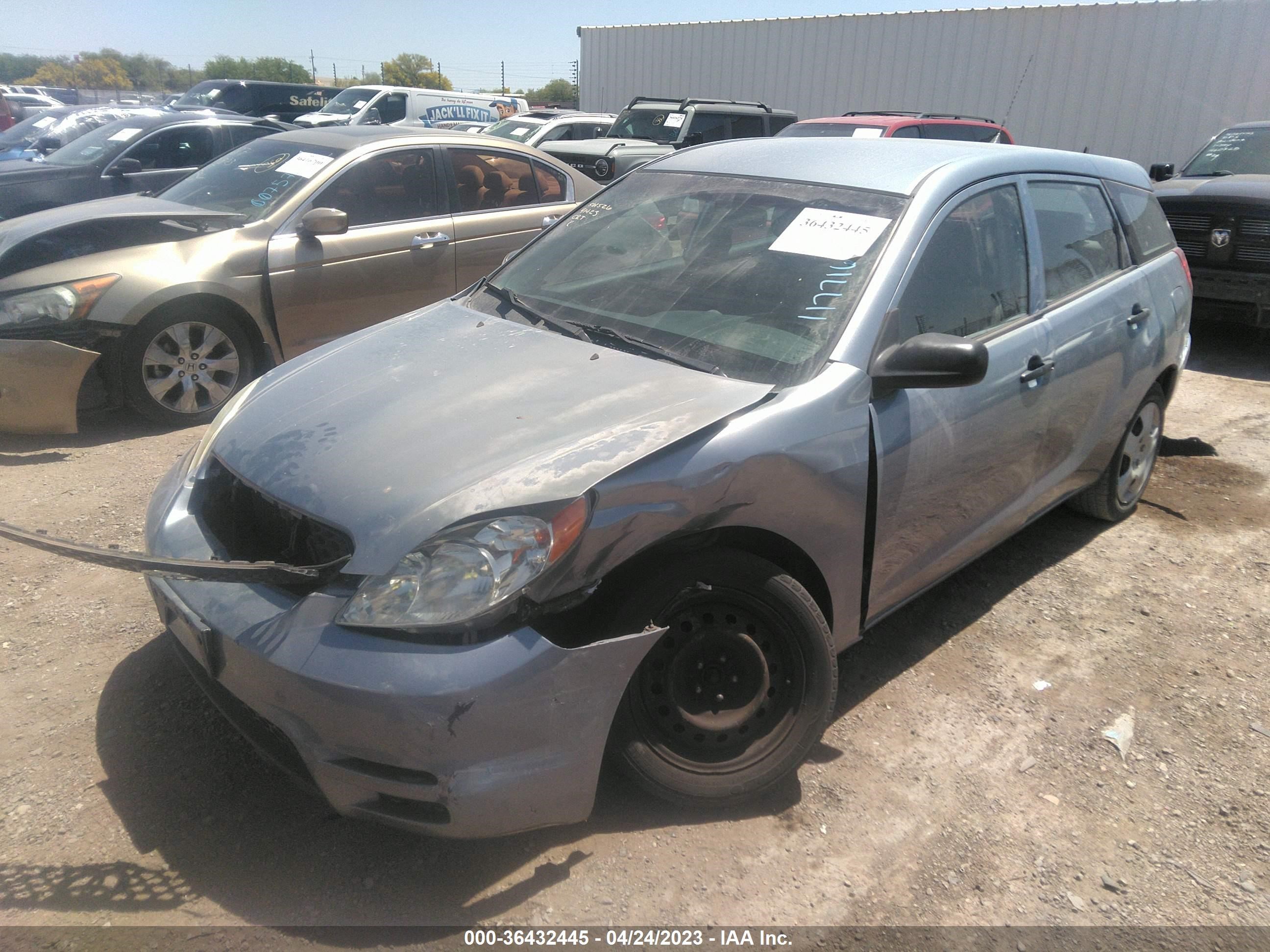 Photo 1 VIN: 2T1KR32E83C117716 - TOYOTA MATRIX 