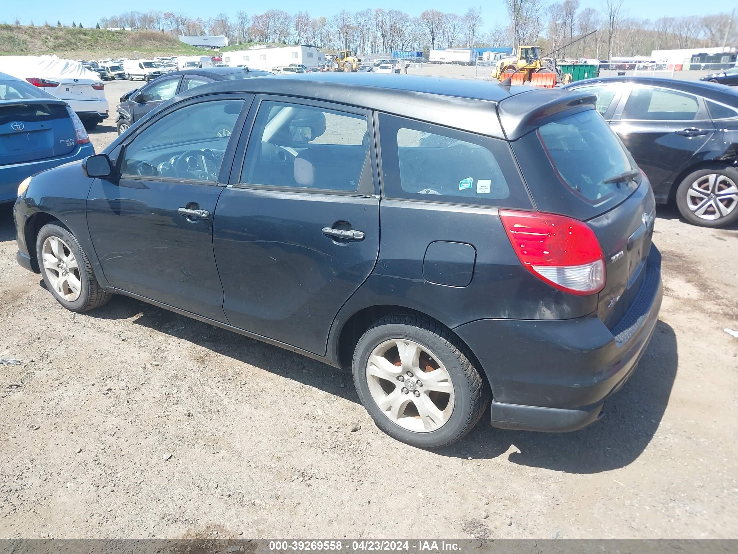 Photo 2 VIN: 2T1KR32E84C253426 - TOYOTA MATRIX 