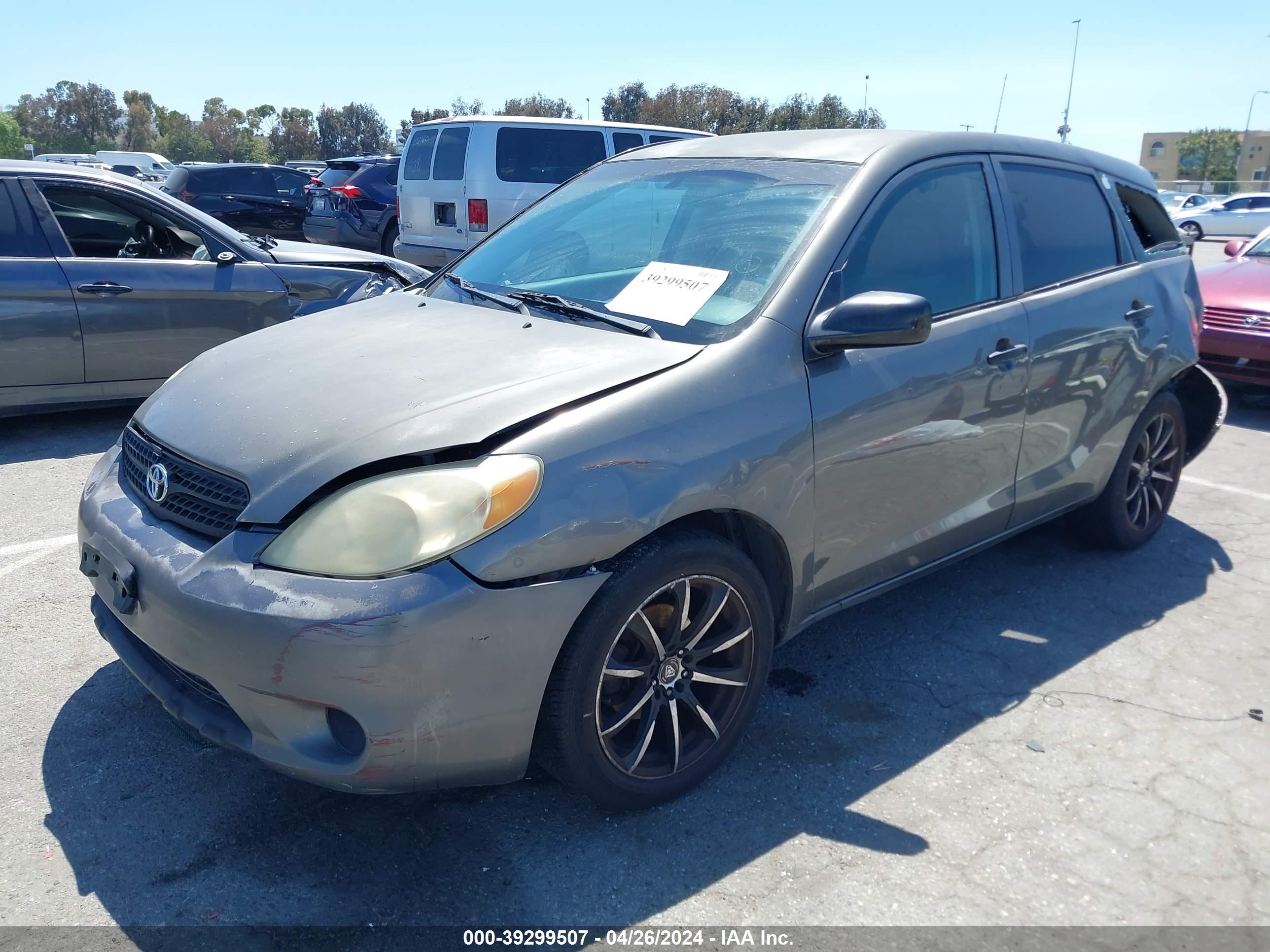 Photo 1 VIN: 2T1KR32E85C436746 - TOYOTA MATRIX 