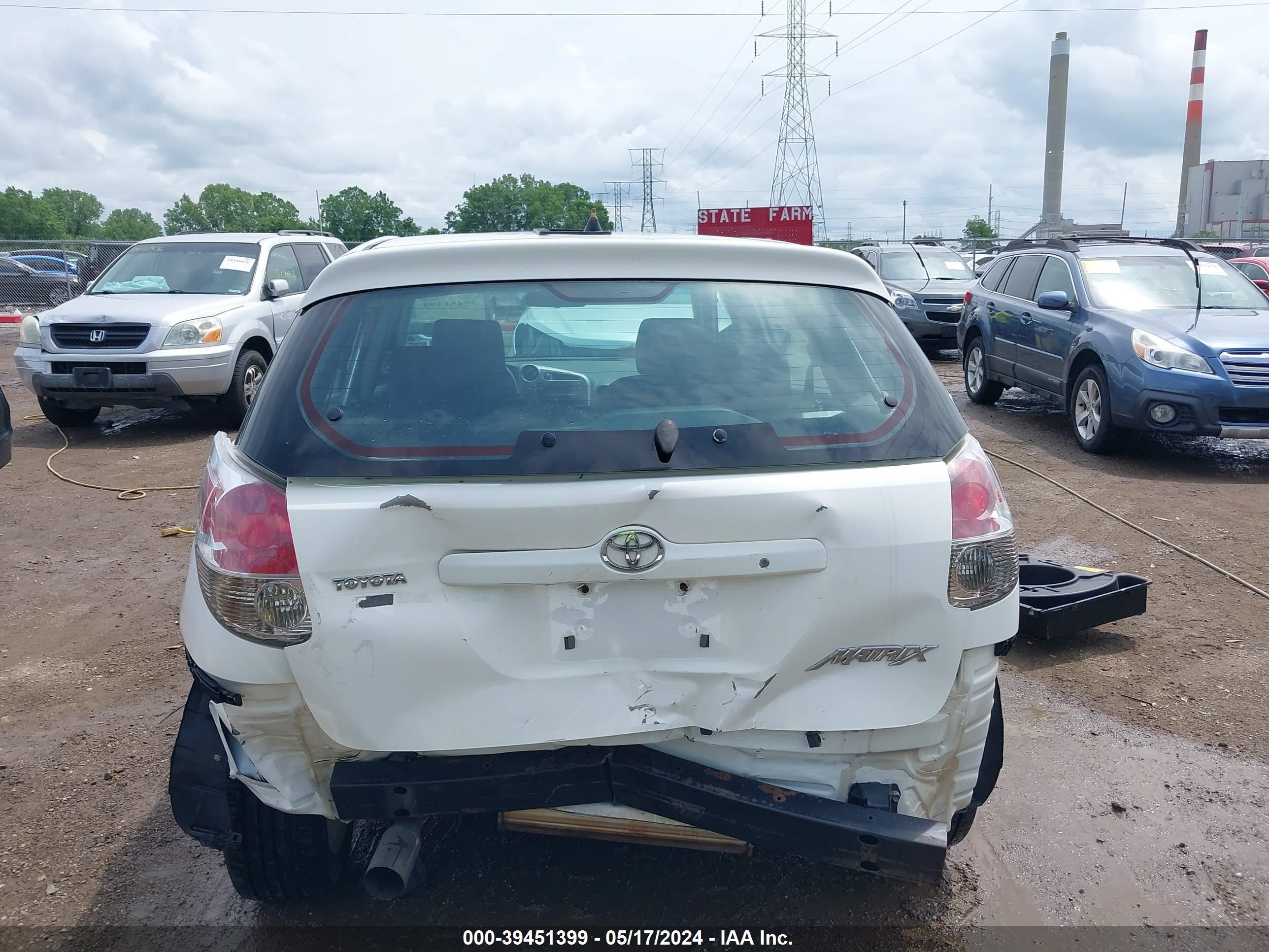 Photo 16 VIN: 2T1KR32E87C677418 - TOYOTA MATRIX 