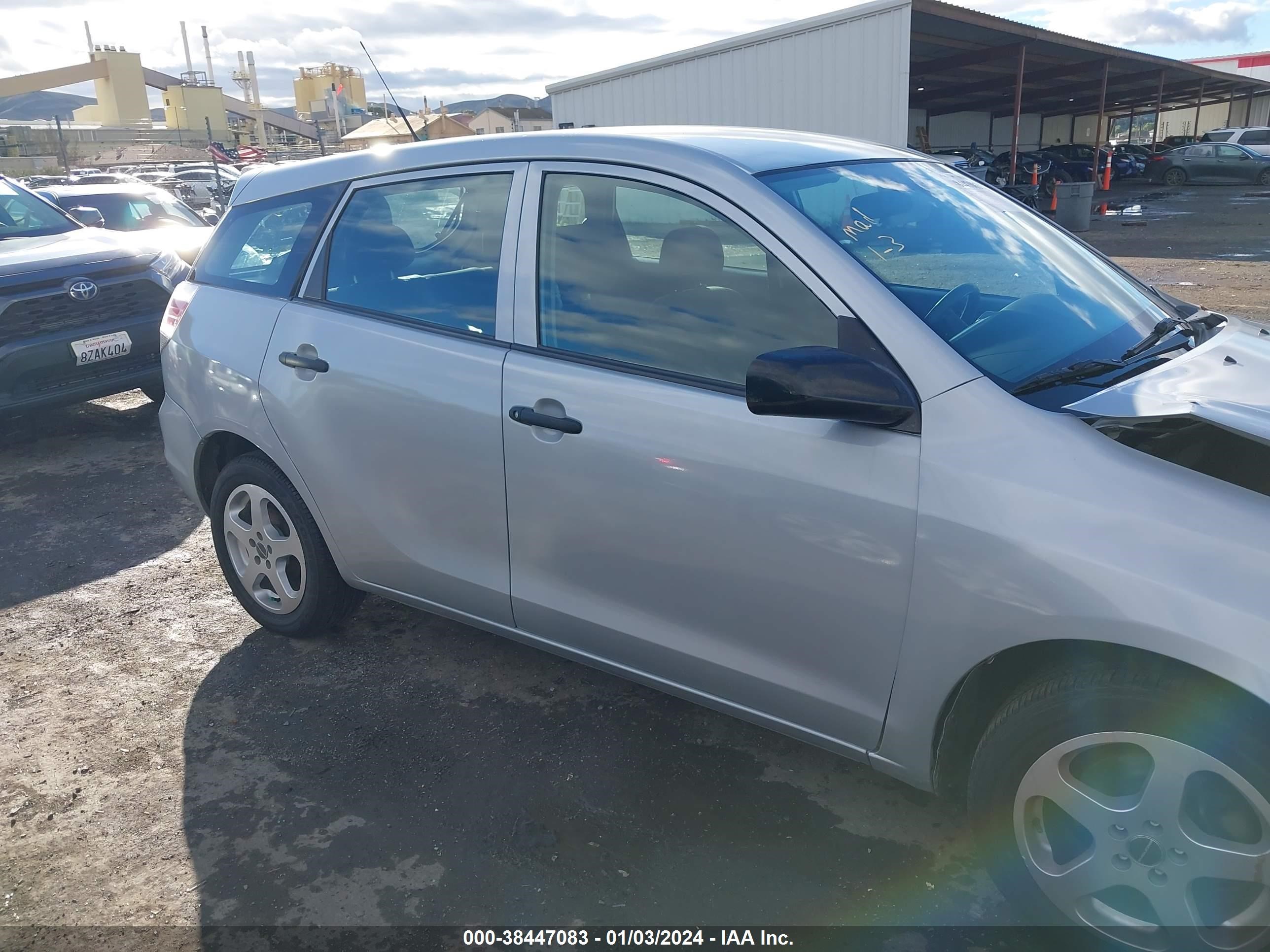 Photo 12 VIN: 2T1KR32E87C683493 - TOYOTA MATRIX 