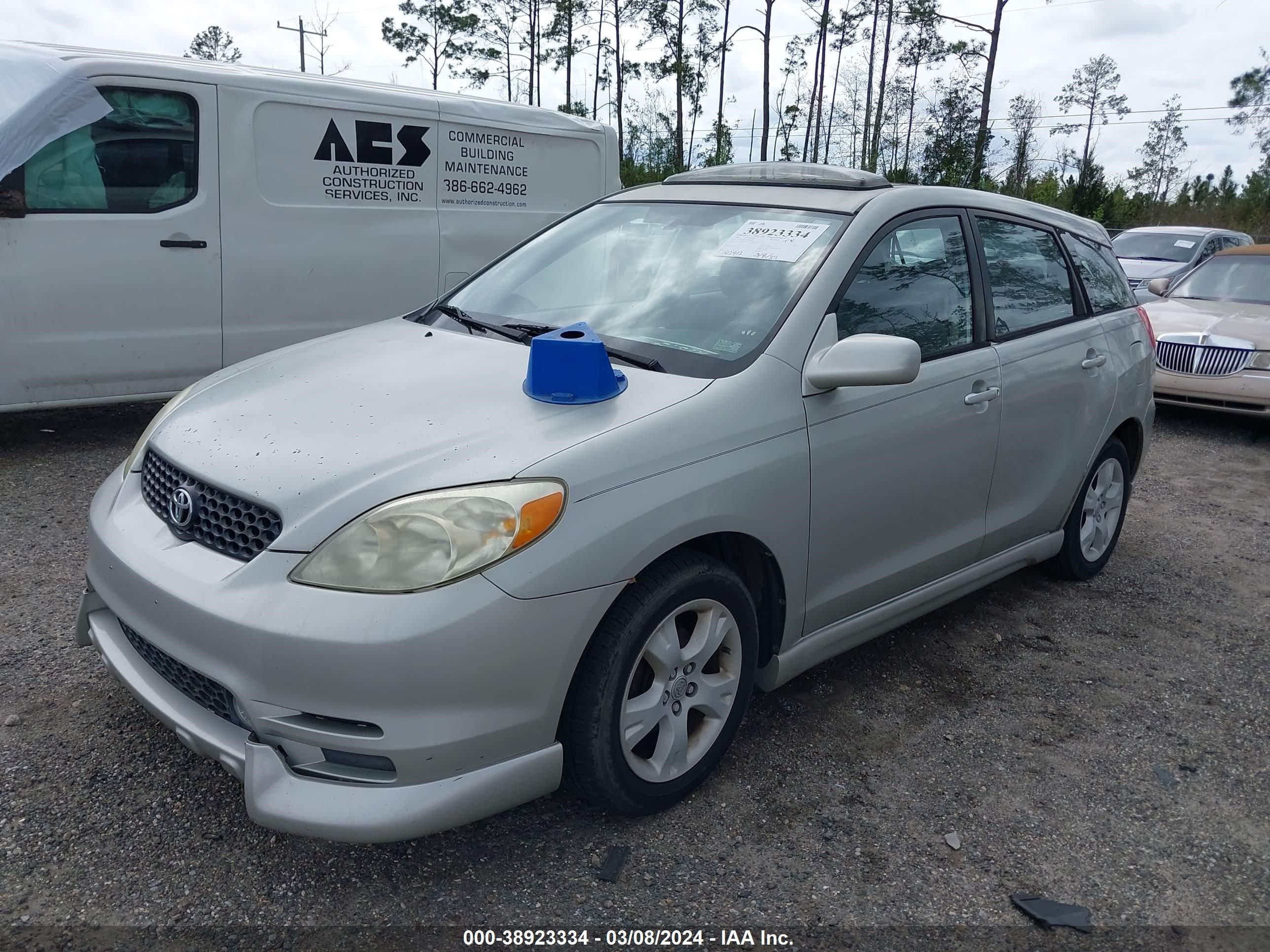 Photo 1 VIN: 2T1KR32E93C003658 - TOYOTA MATRIX 