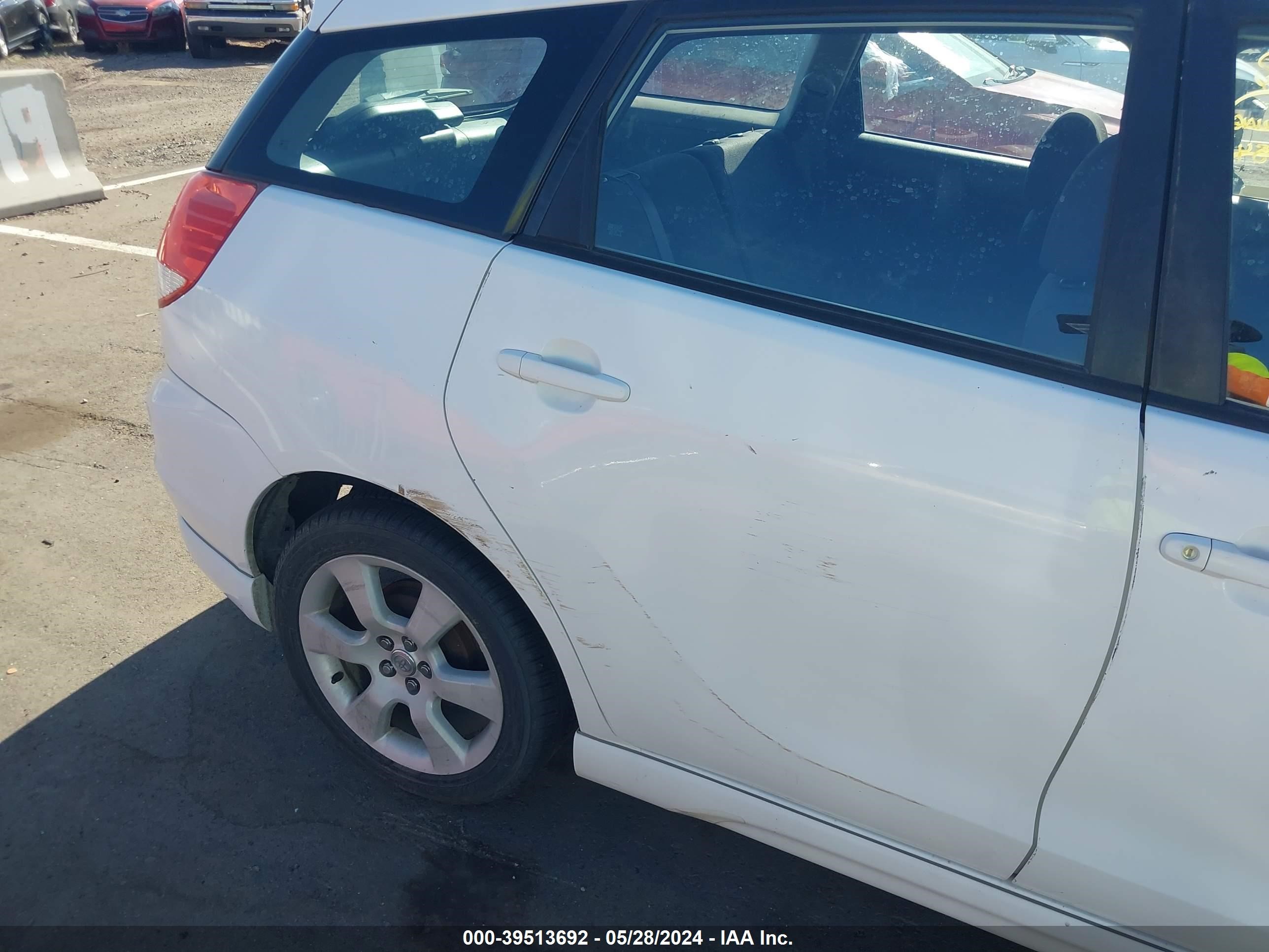 Photo 5 VIN: 2T1KR32E93C042511 - TOYOTA MATRIX 