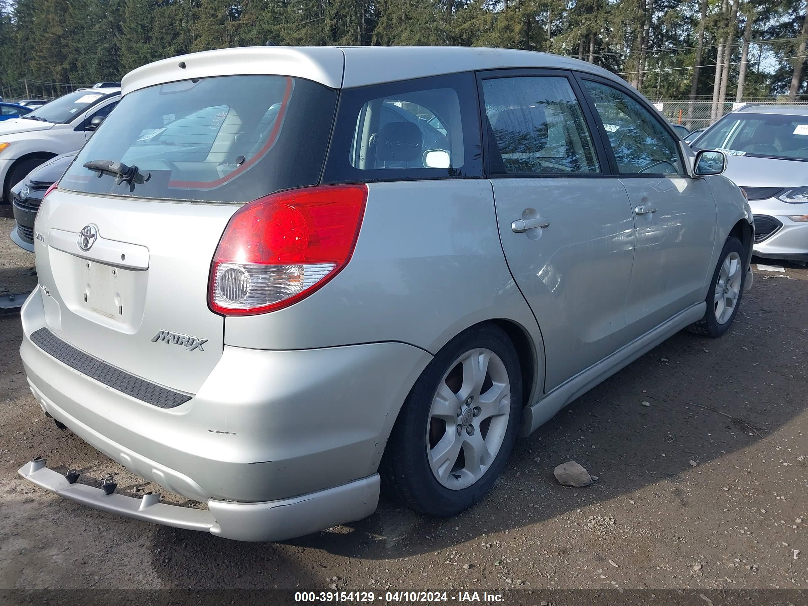 Photo 3 VIN: 2T1KR32E93C152586 - TOYOTA MATRIX 