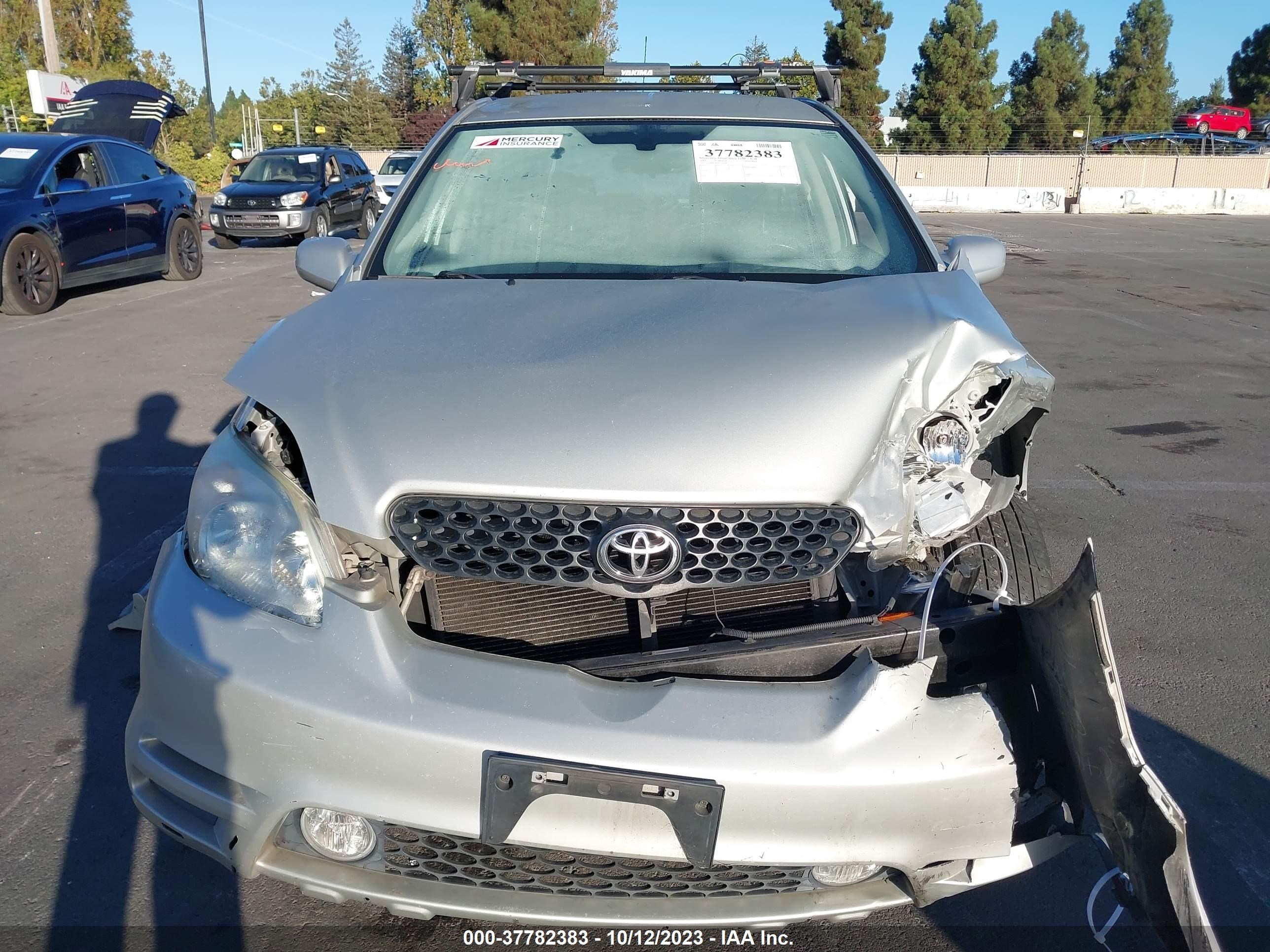 Photo 12 VIN: 2T1KR32E93C155939 - TOYOTA MATRIX 