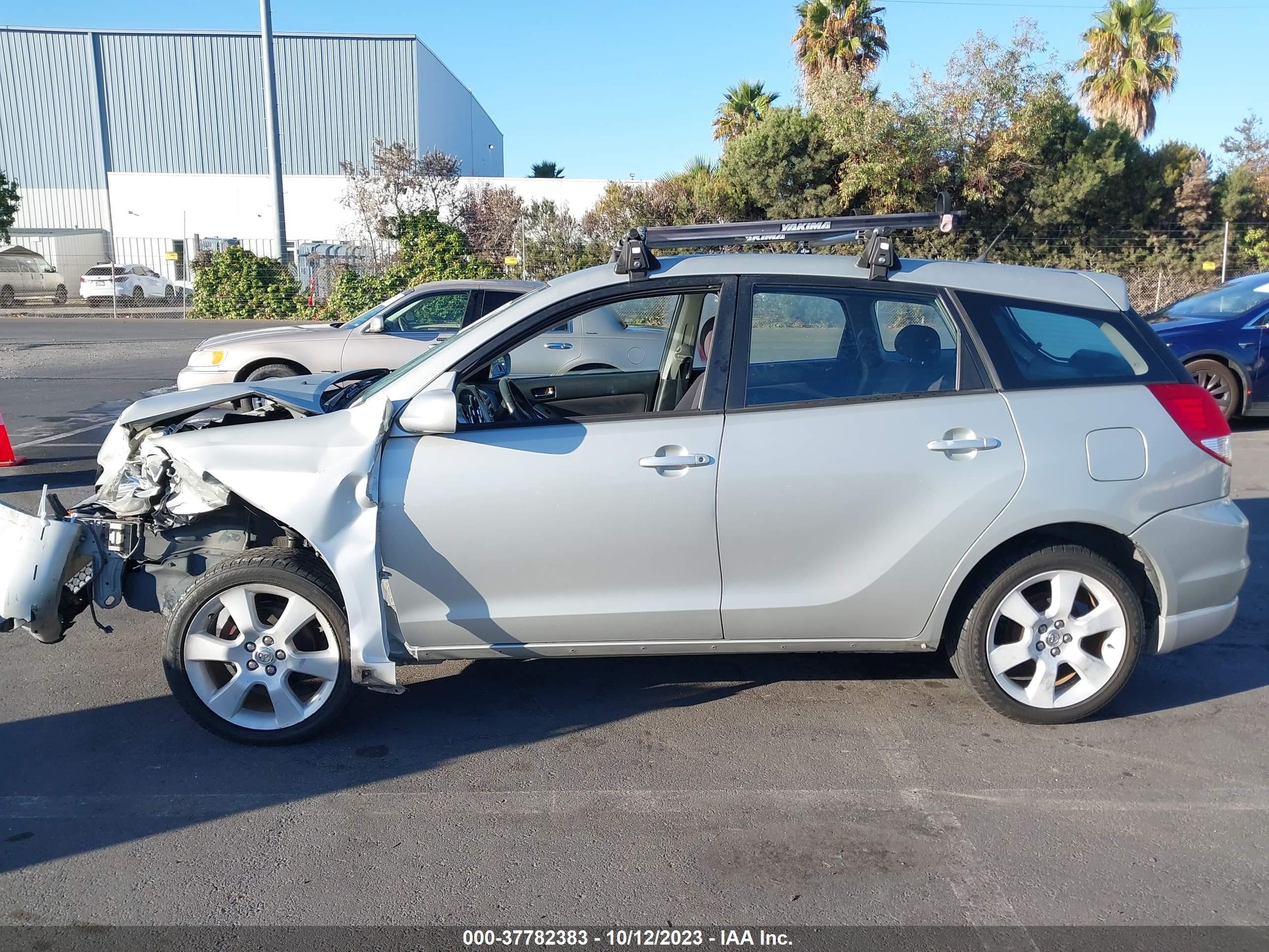 Photo 14 VIN: 2T1KR32E93C155939 - TOYOTA MATRIX 