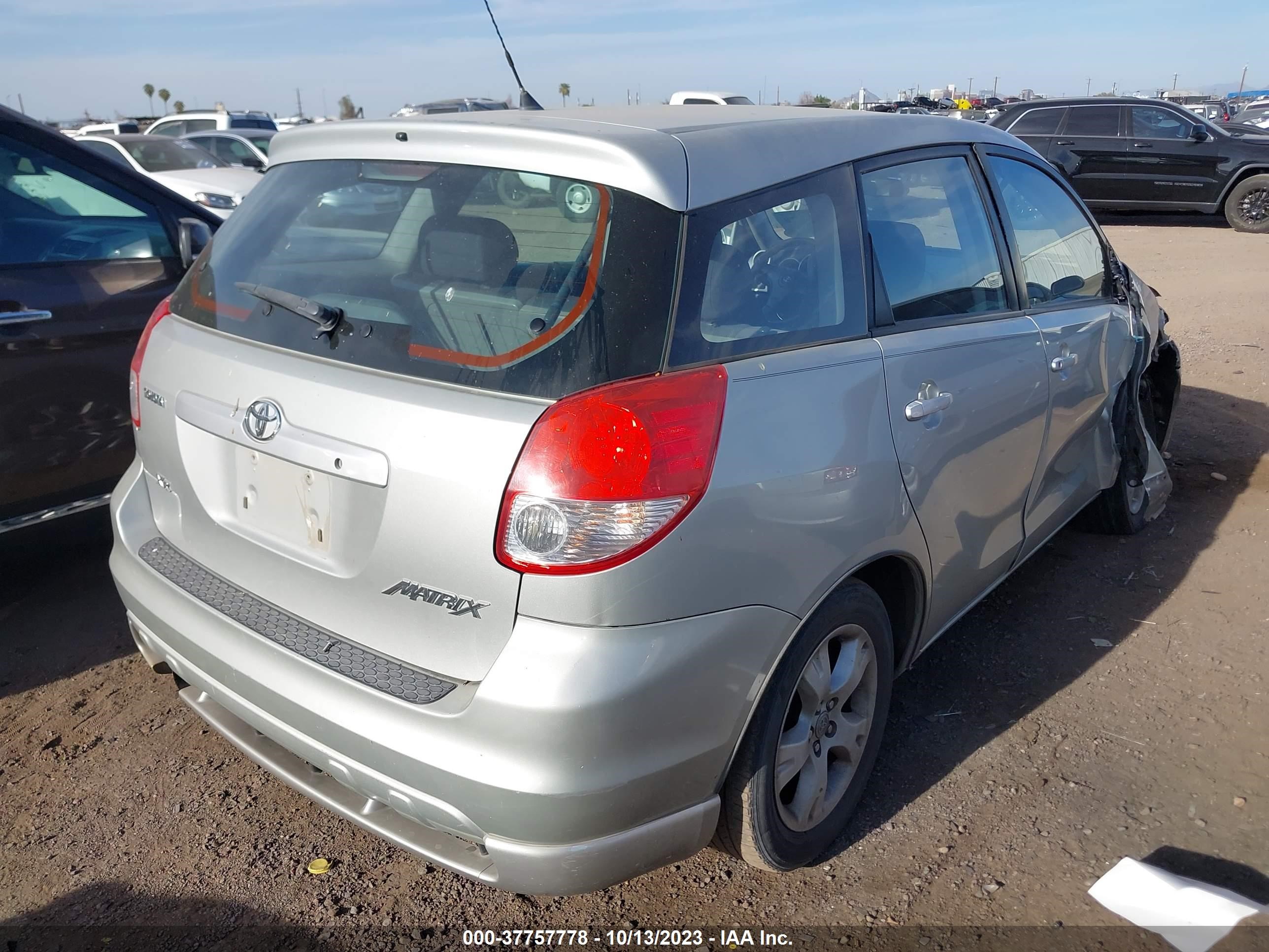 Photo 3 VIN: 2T1KR32E93C162308 - TOYOTA MATRIX 