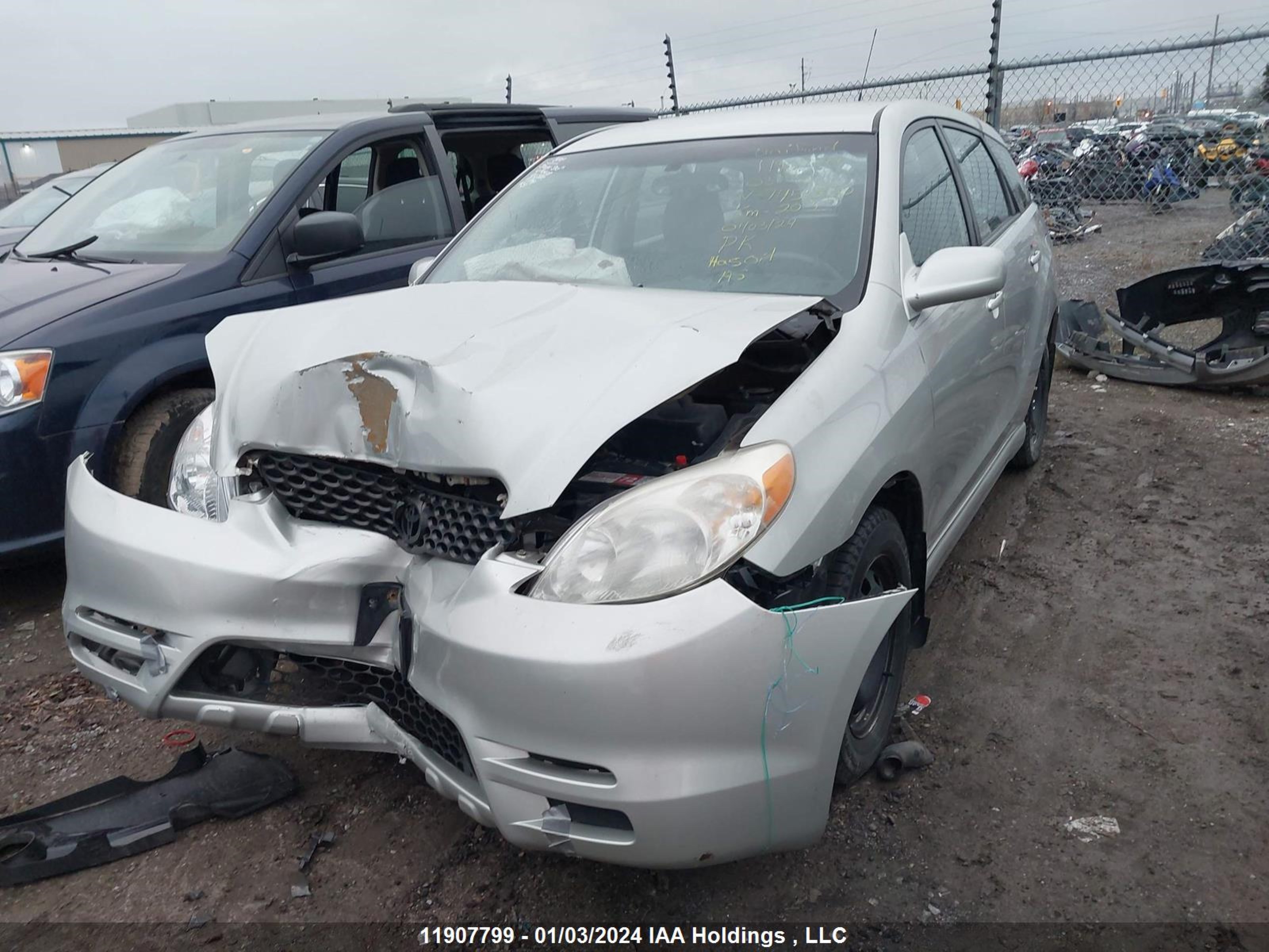 Photo 5 VIN: 2T1KR32E93C745350 - TOYOTA MATRIX 