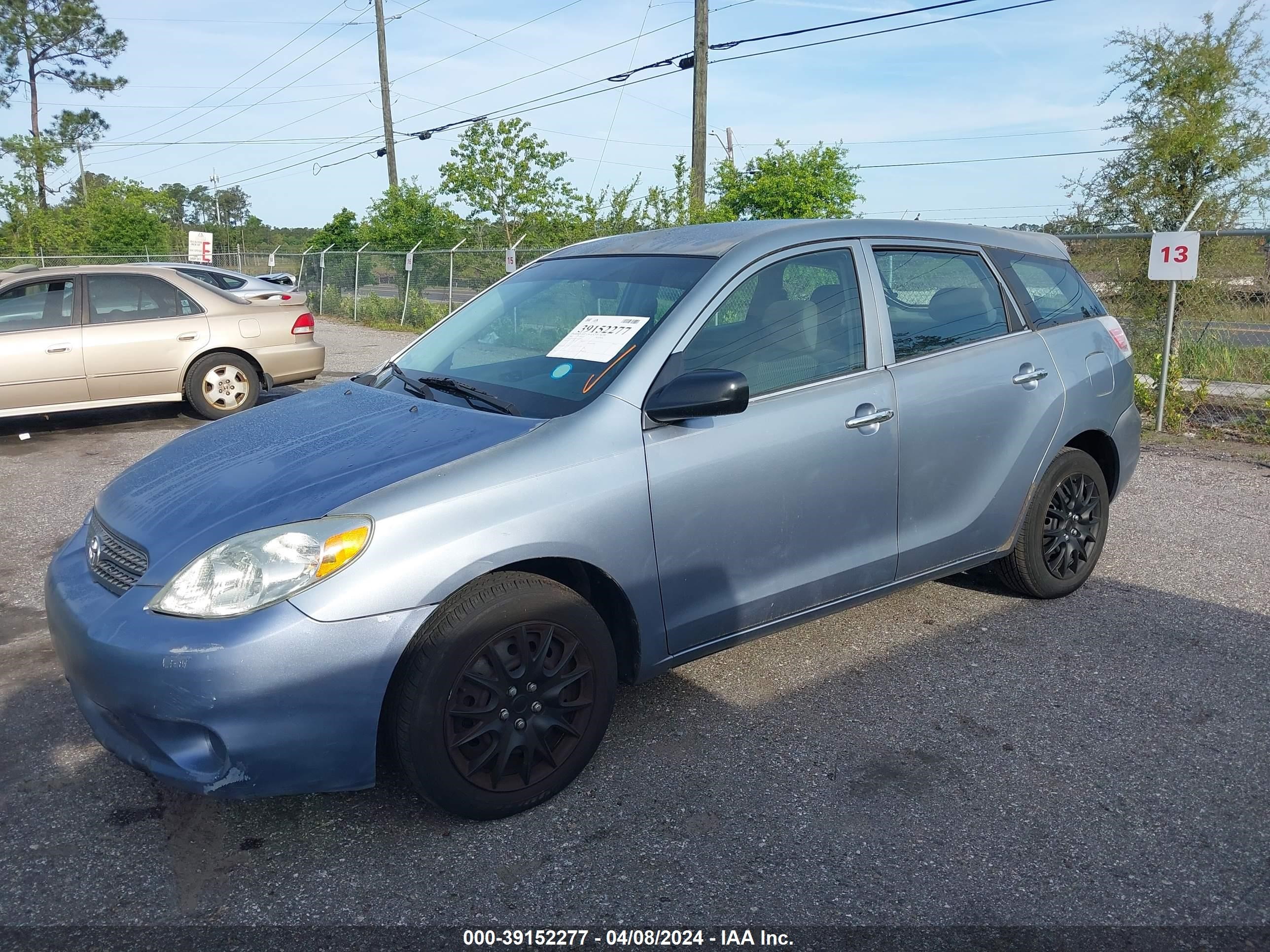 Photo 1 VIN: 2T1KR32E95C324456 - TOYOTA MATRIX 