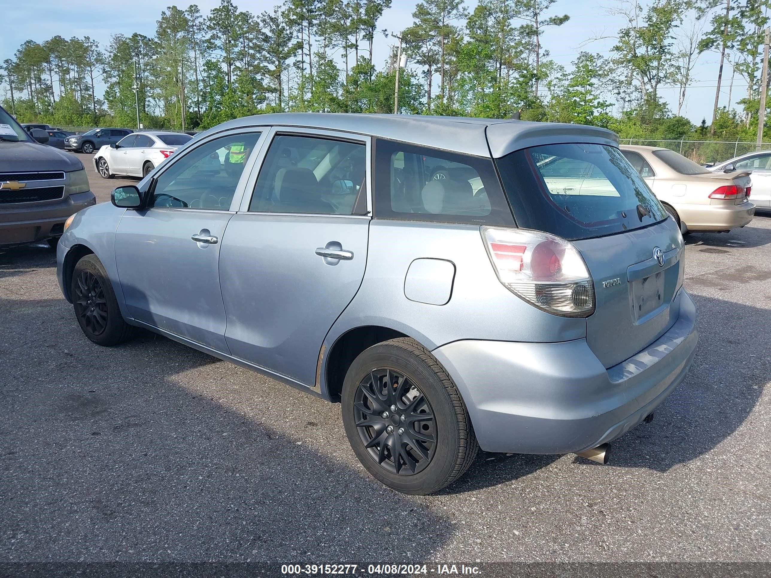 Photo 2 VIN: 2T1KR32E95C324456 - TOYOTA MATRIX 