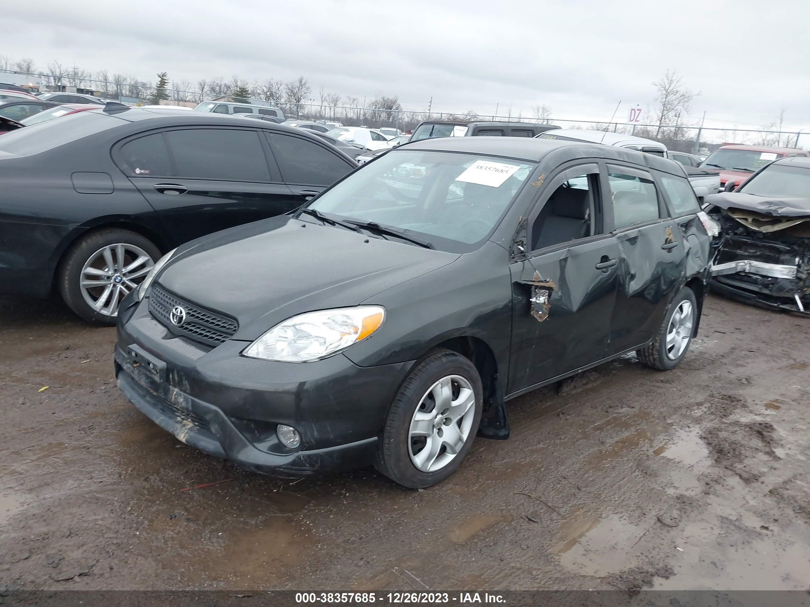 Photo 1 VIN: 2T1KR32E95C365394 - TOYOTA MATRIX 