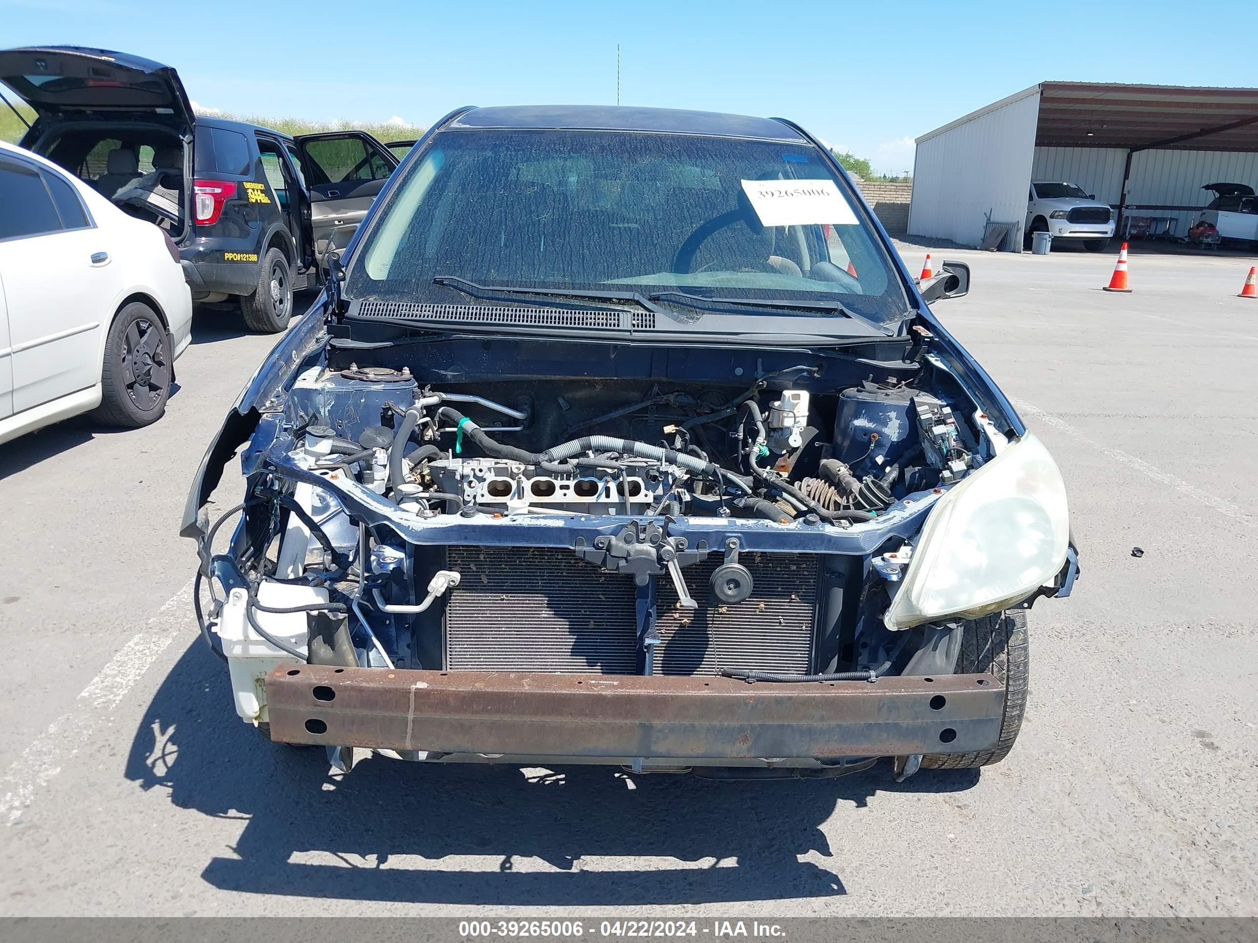 Photo 5 VIN: 2T1KR32E95C553607 - TOYOTA MATRIX 