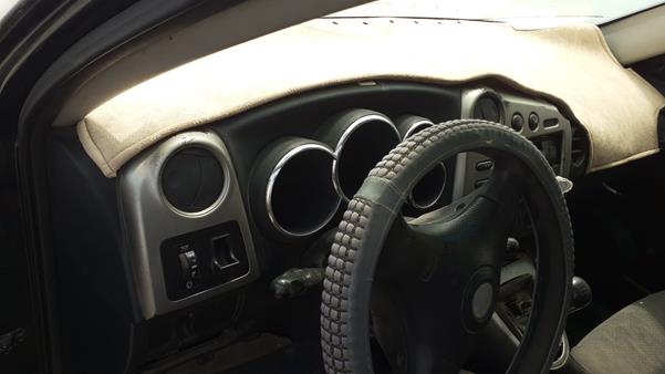 Photo 9 VIN: 2T1KR32EX3C111285 - TOYOTA MATRIX 