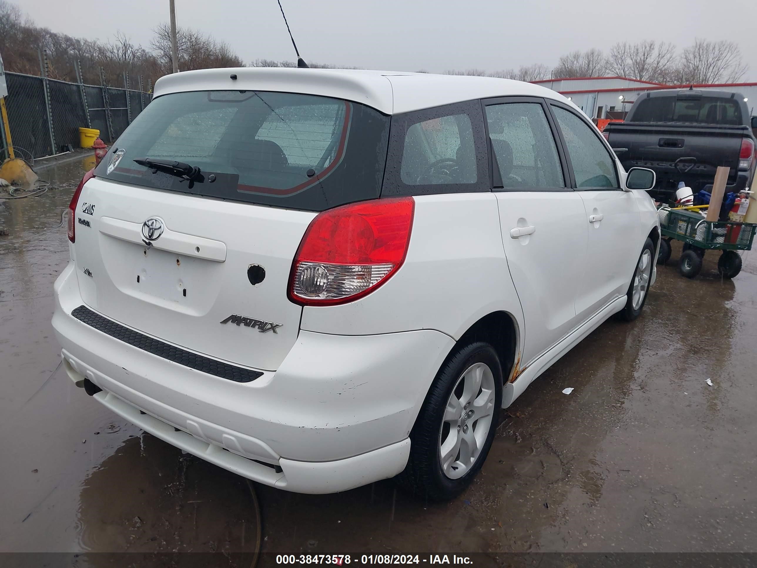 Photo 3 VIN: 2T1KR32EX4C249703 - TOYOTA MATRIX 