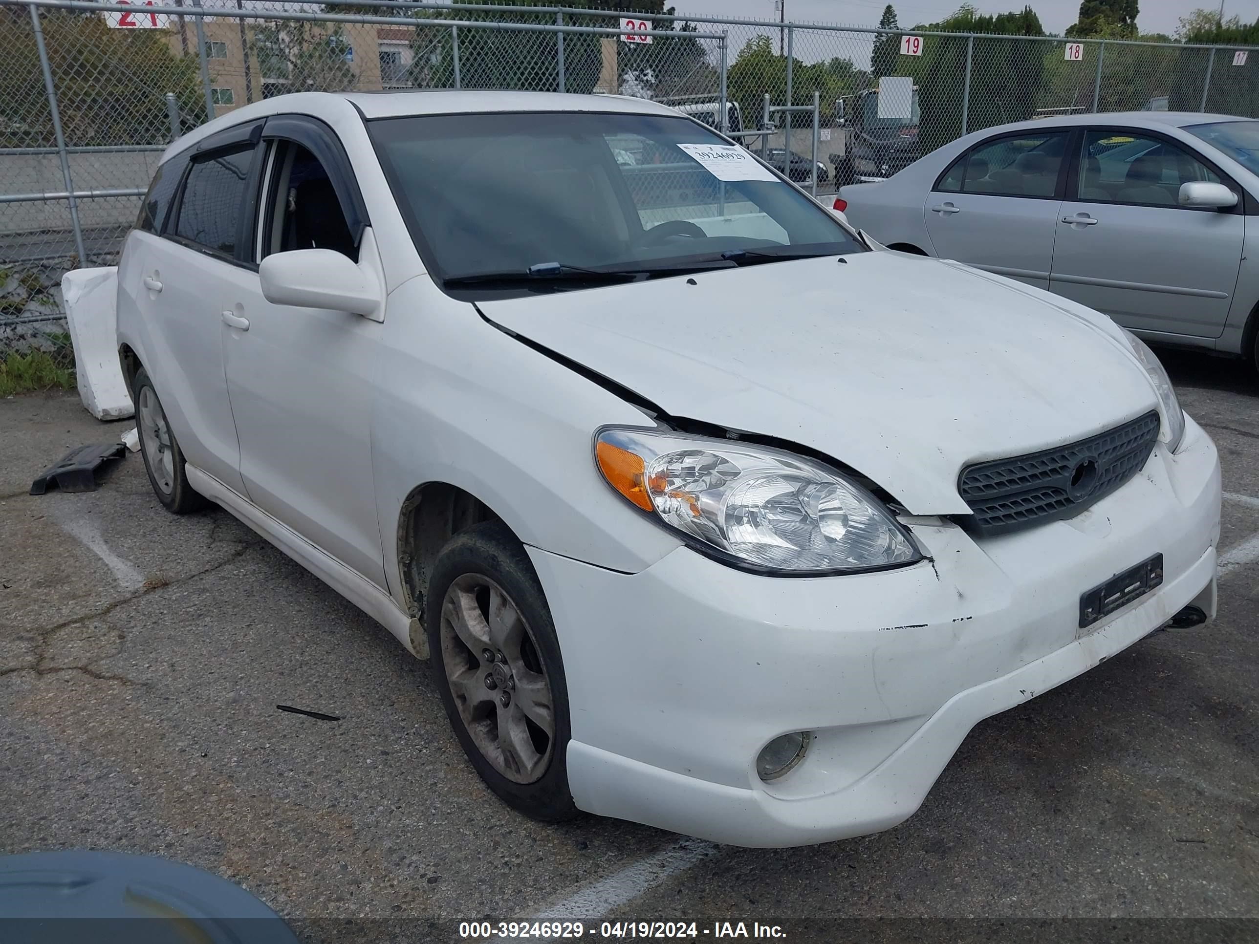 Photo 0 VIN: 2T1KR32EX5C349897 - TOYOTA MATRIX 